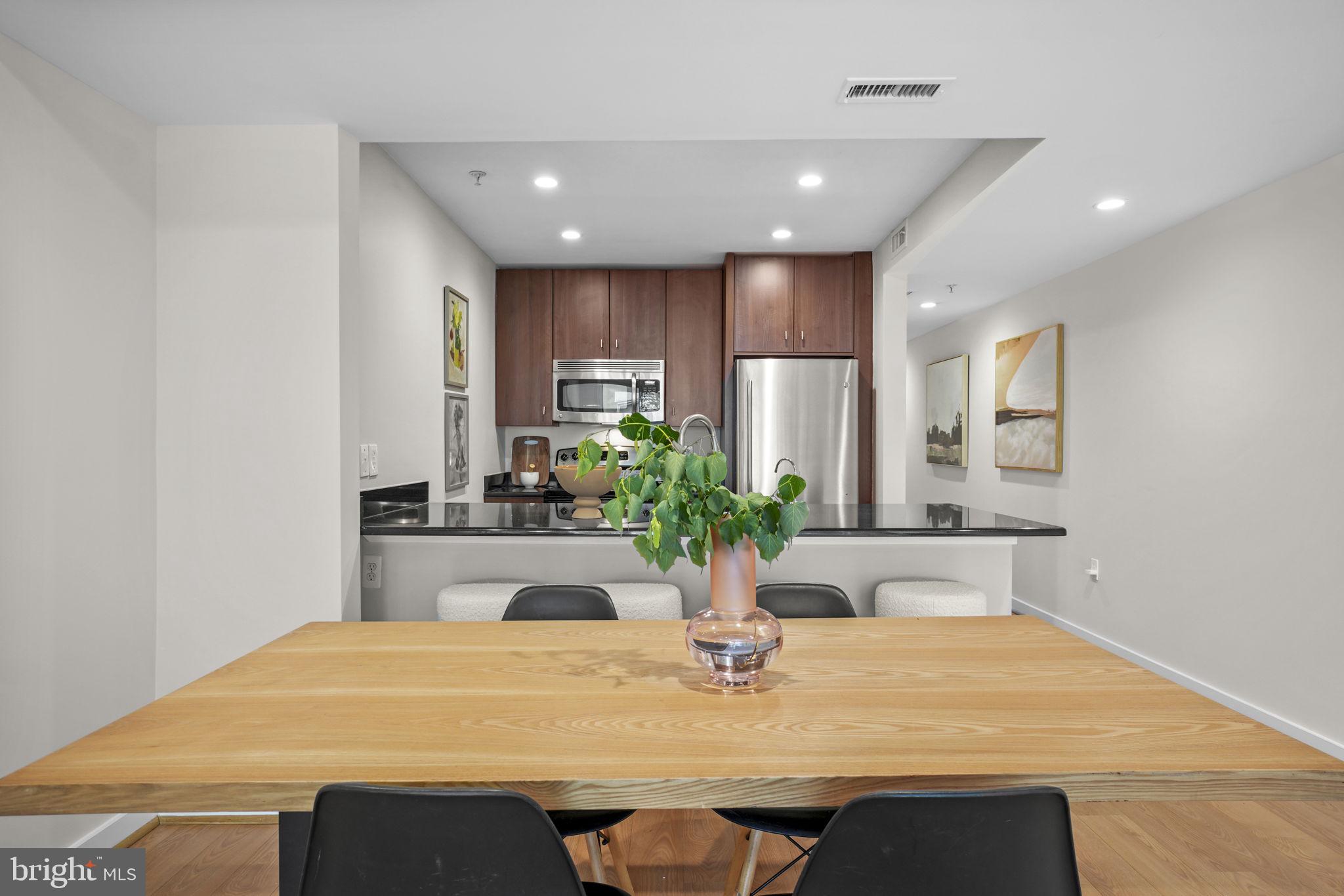 1423 NEWTON STREET NW 301