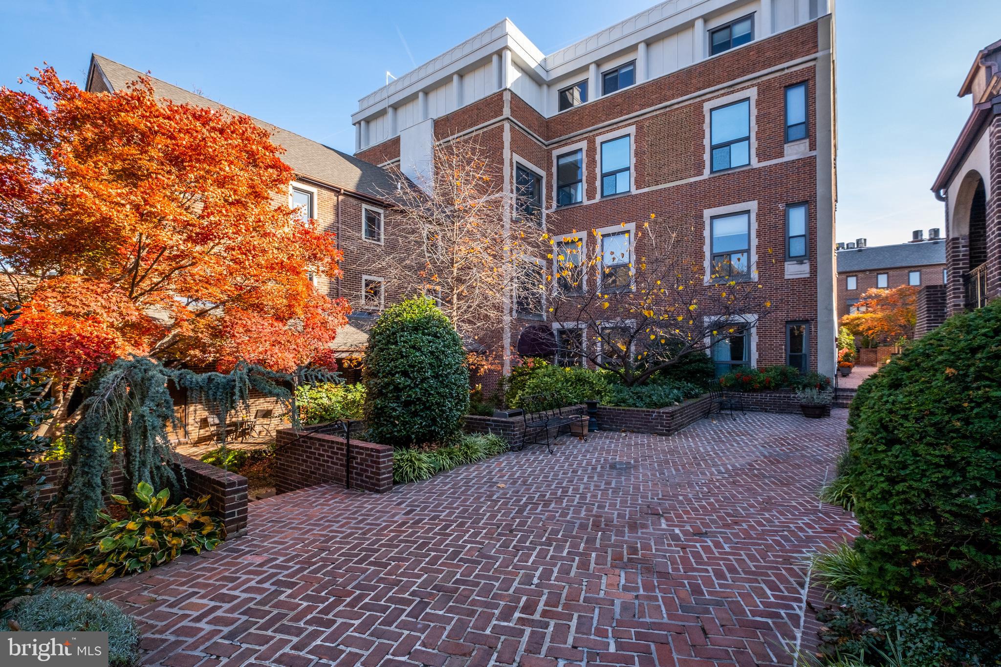 1715 15TH STREET NW 42