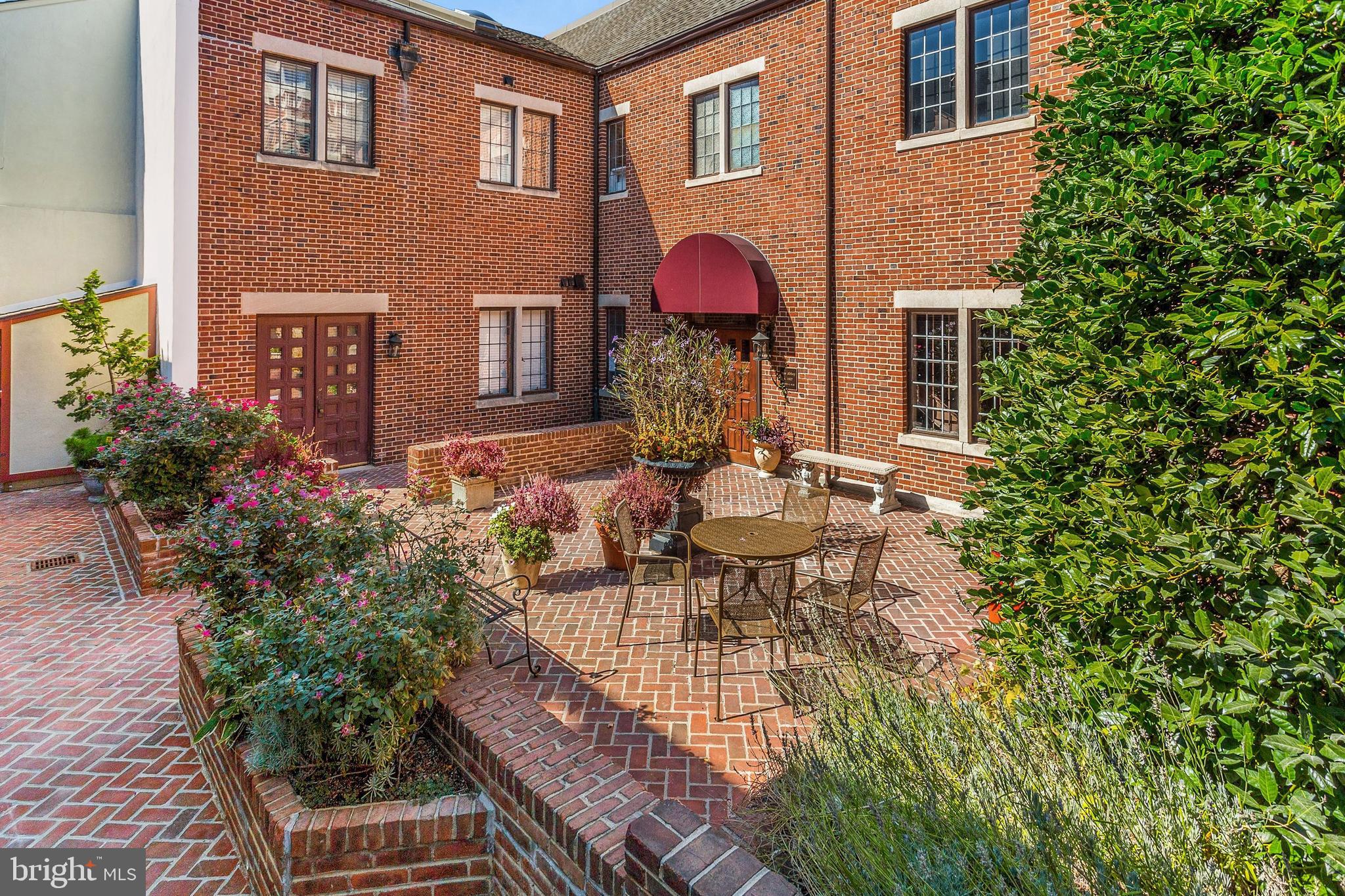 1715 15TH STREET NW 42