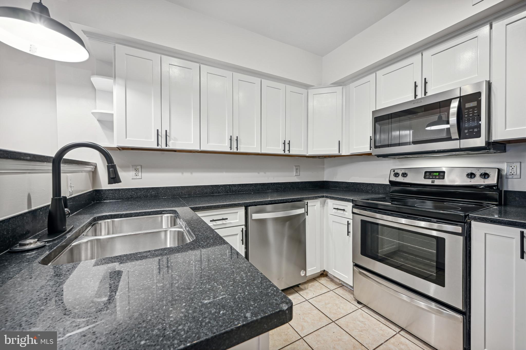 1715 15TH STREET NW 42
