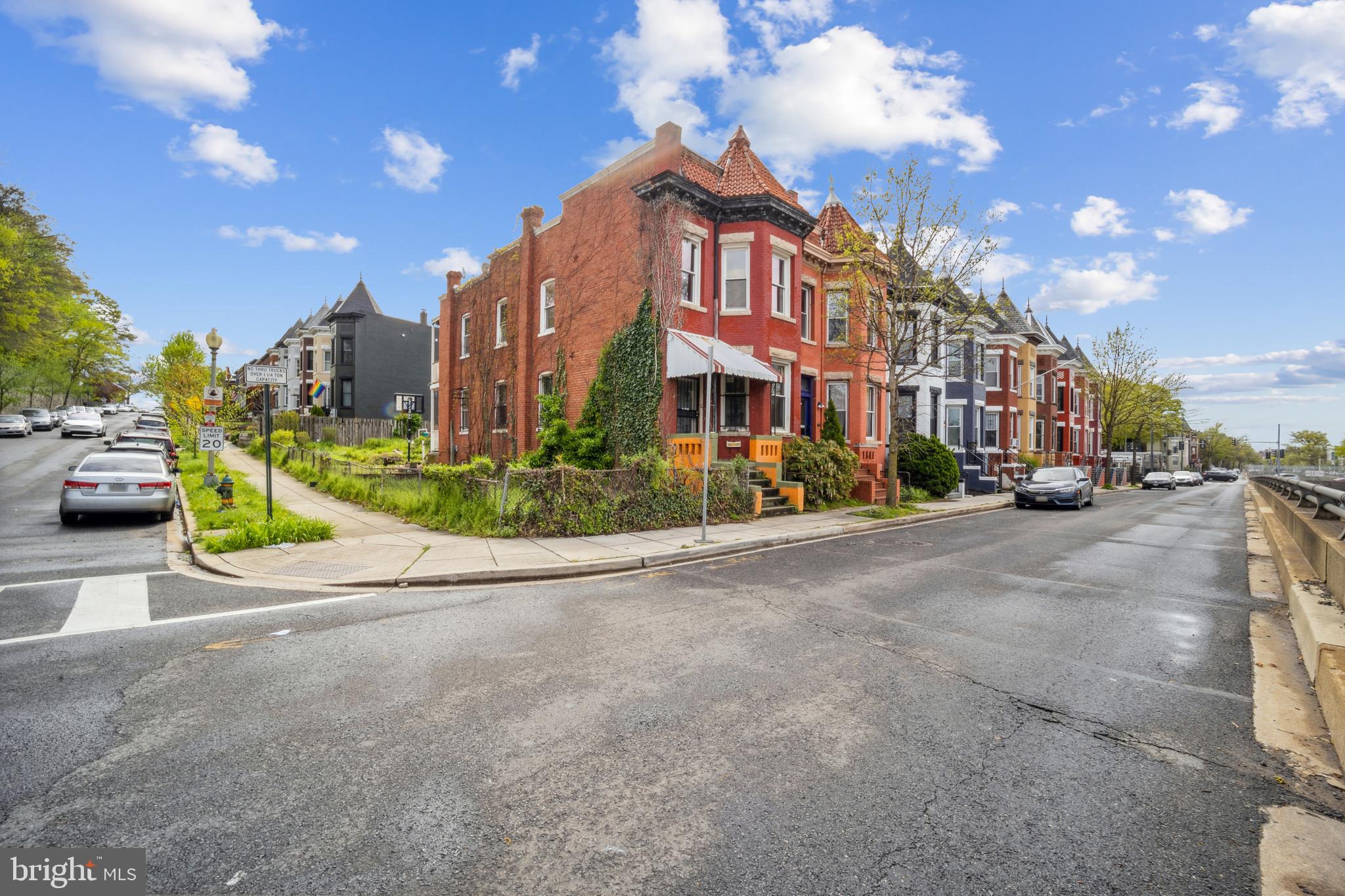 2035 N CAPITOL STREET NE