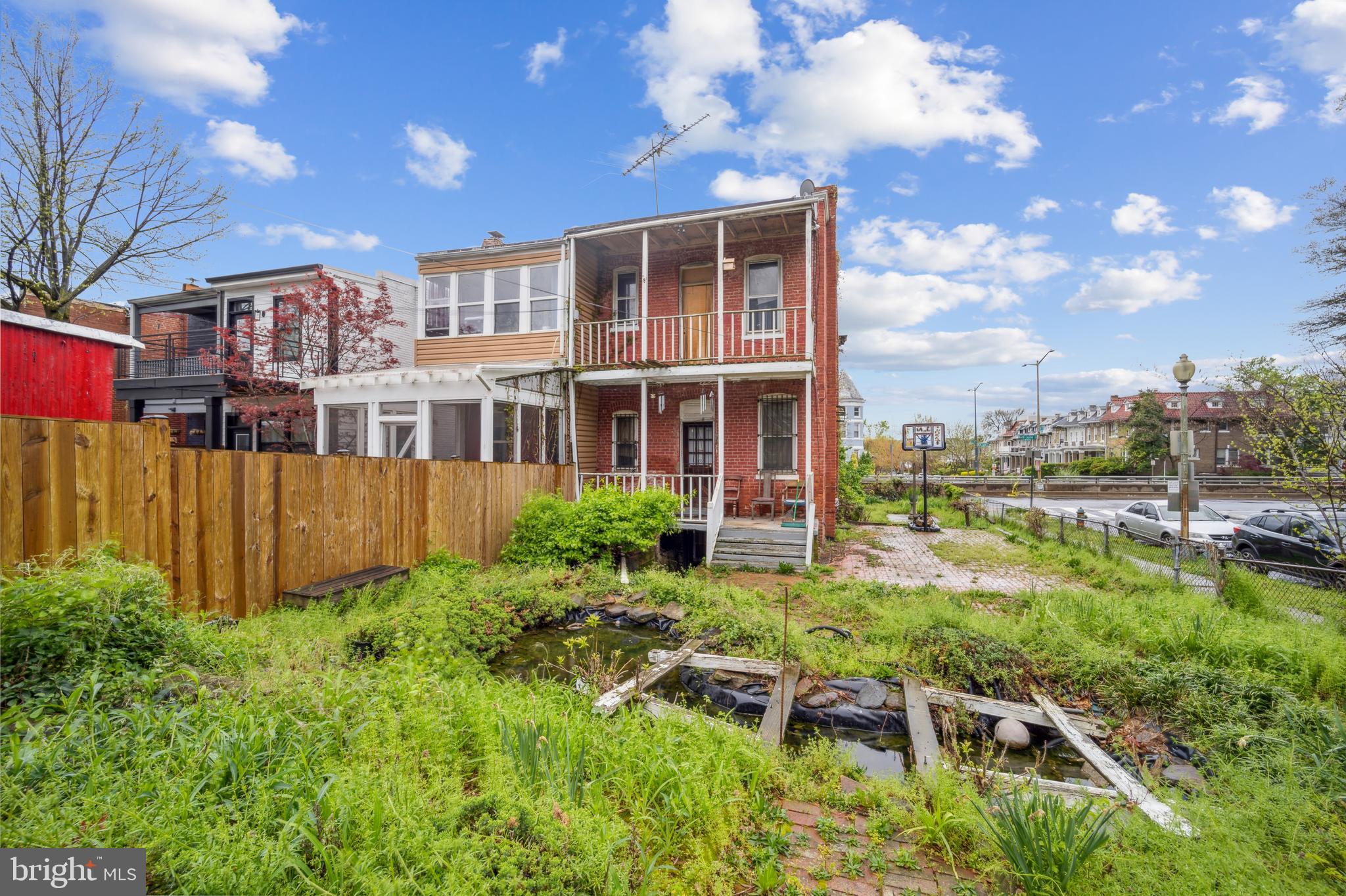 2035 N CAPITOL STREET NE