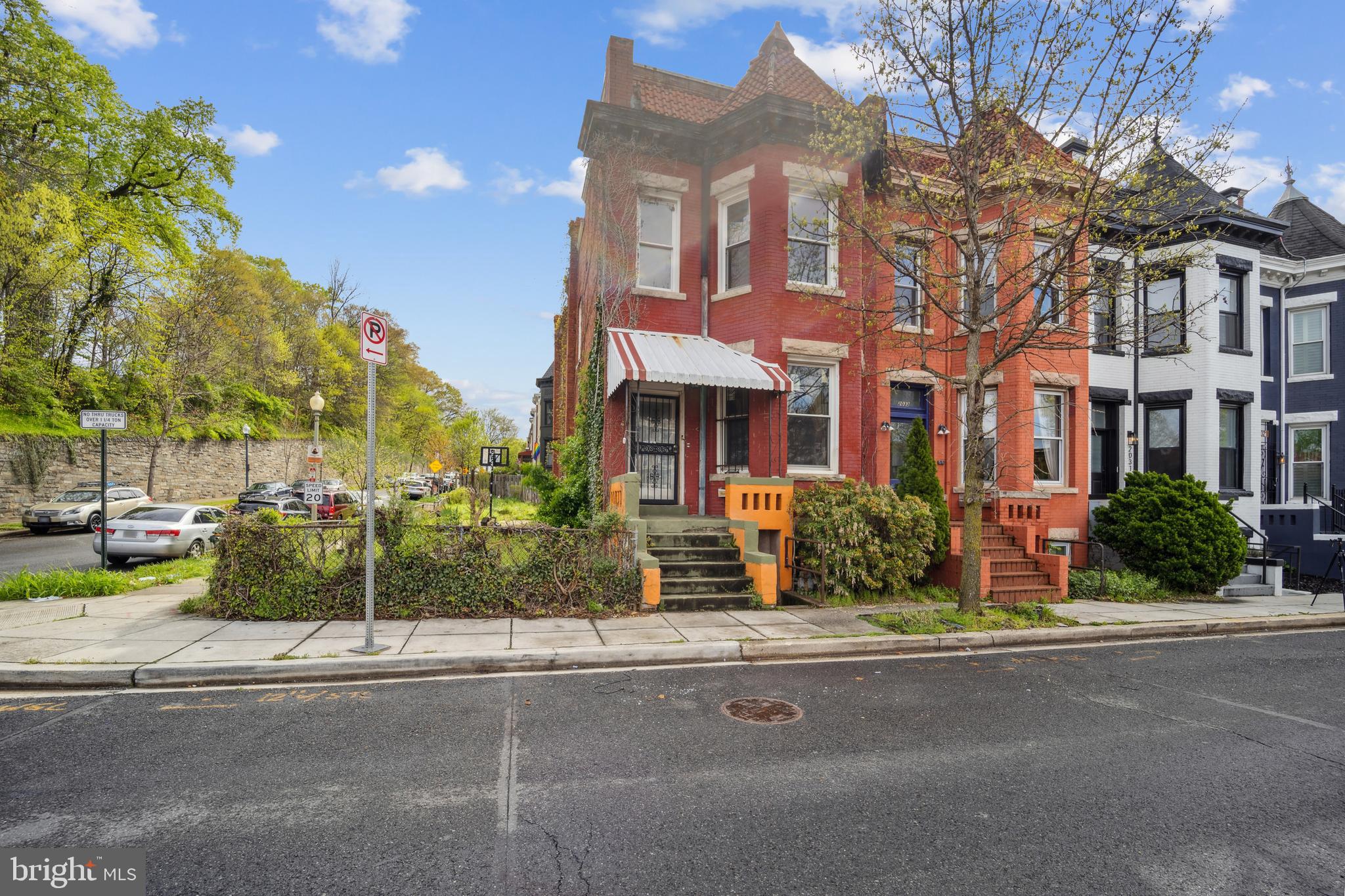 2035 N CAPITOL STREET NE