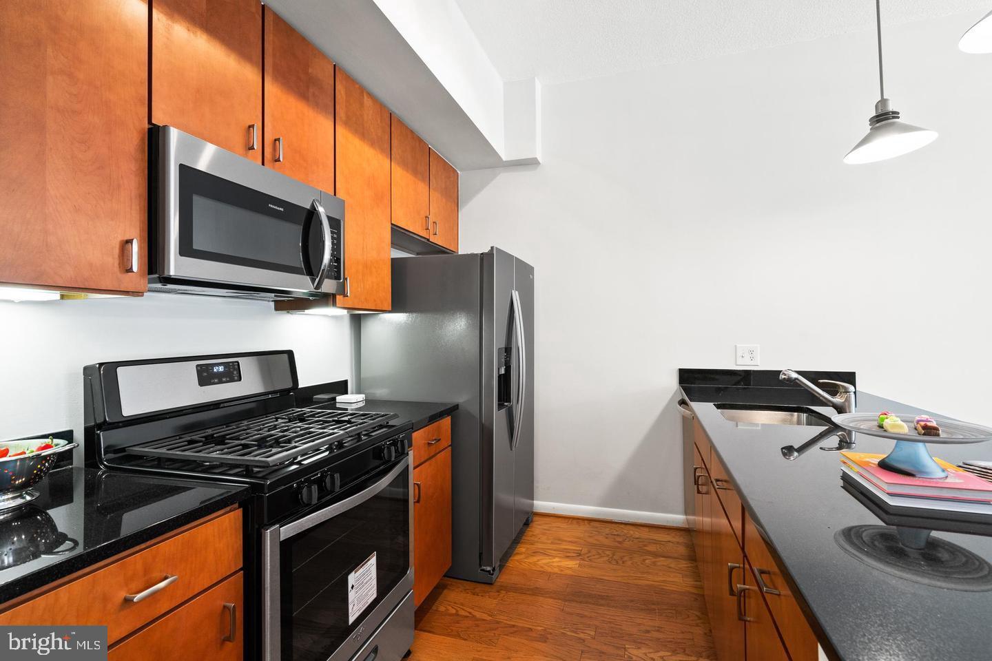 1001 L STREET NW 103