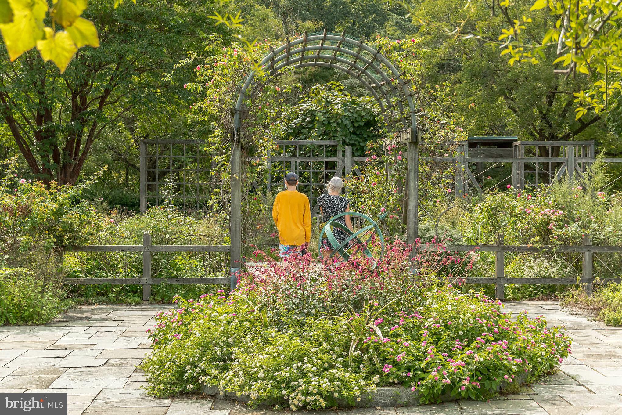 2634 COLEMAN LANE NE