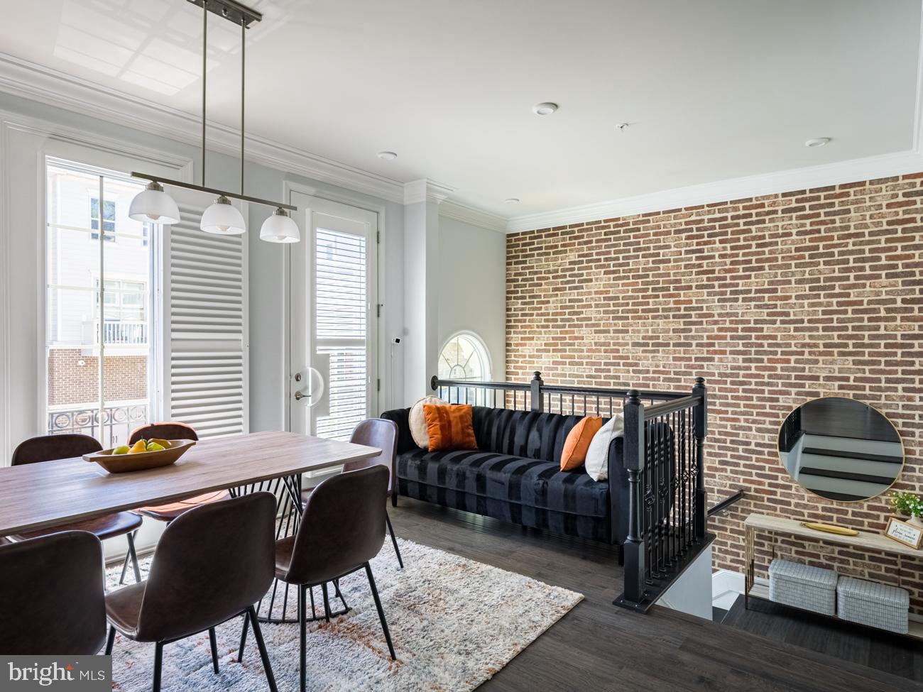 2634 COLEMAN LANE NE