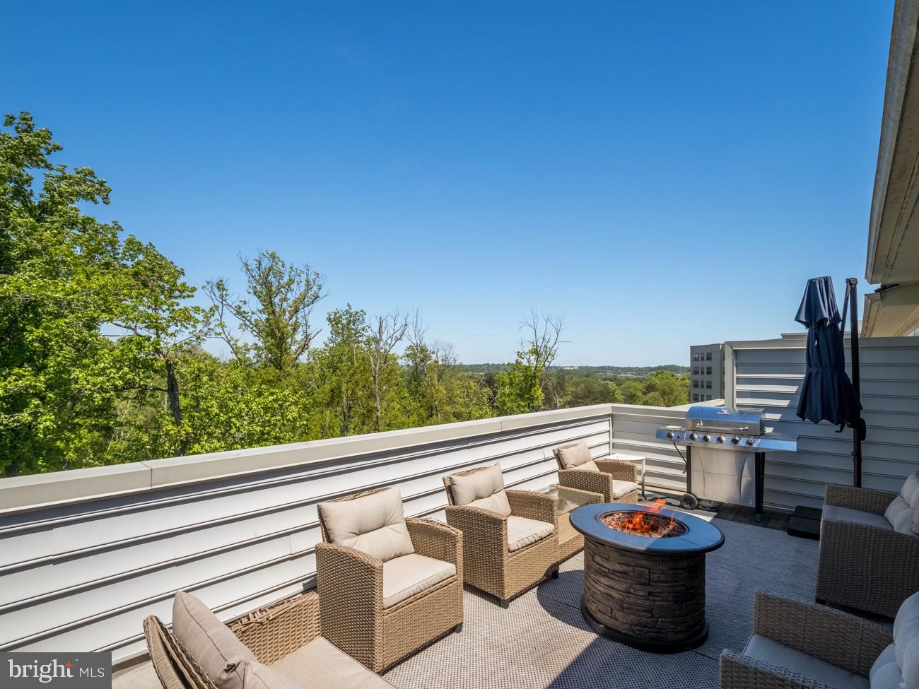 2634 COLEMAN LANE NE