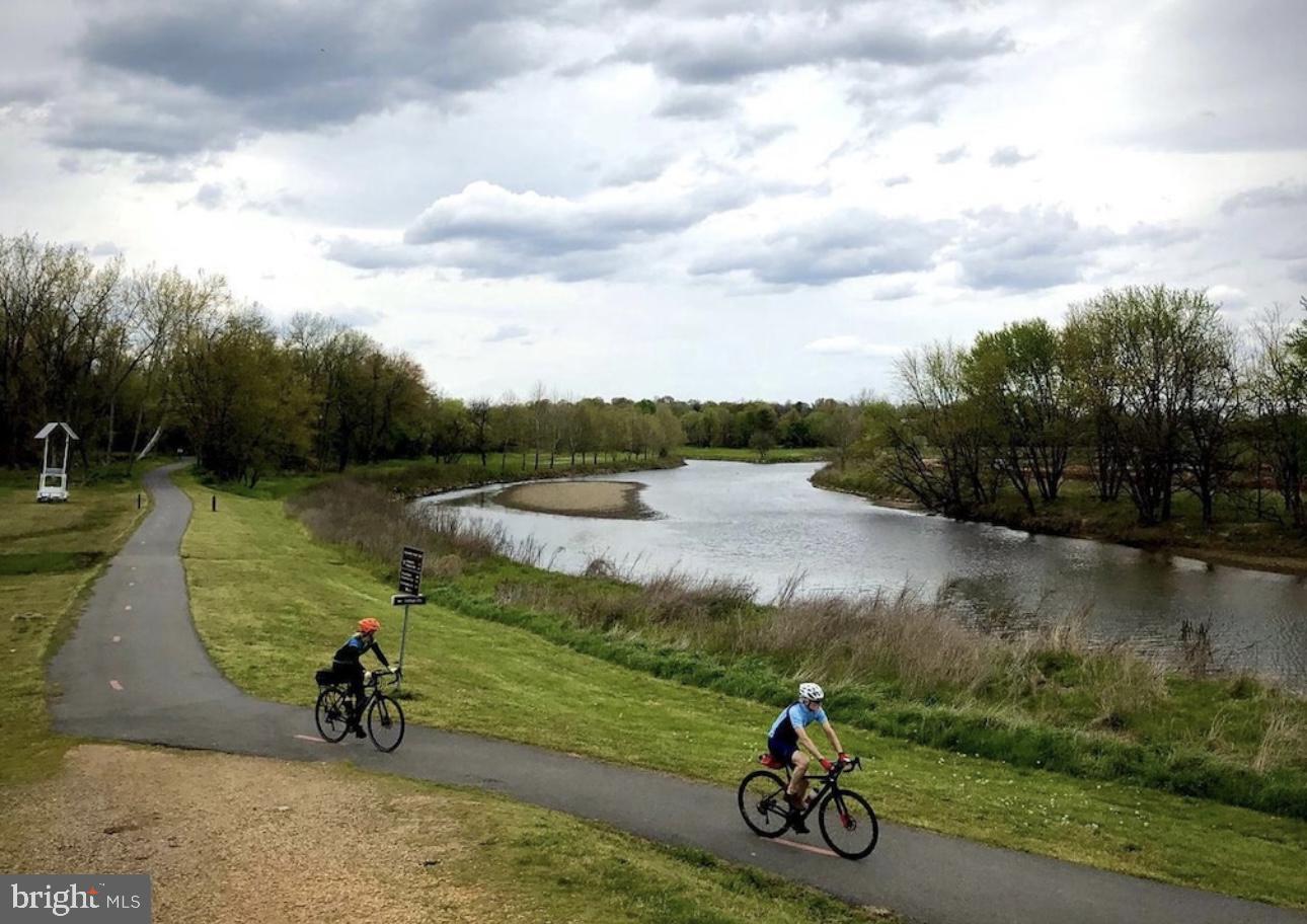 2634 COLEMAN LANE NE