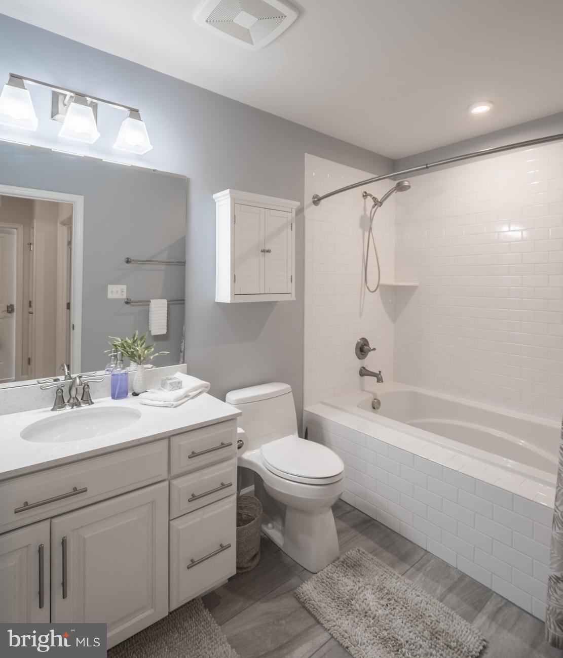 2634 COLEMAN LANE NE