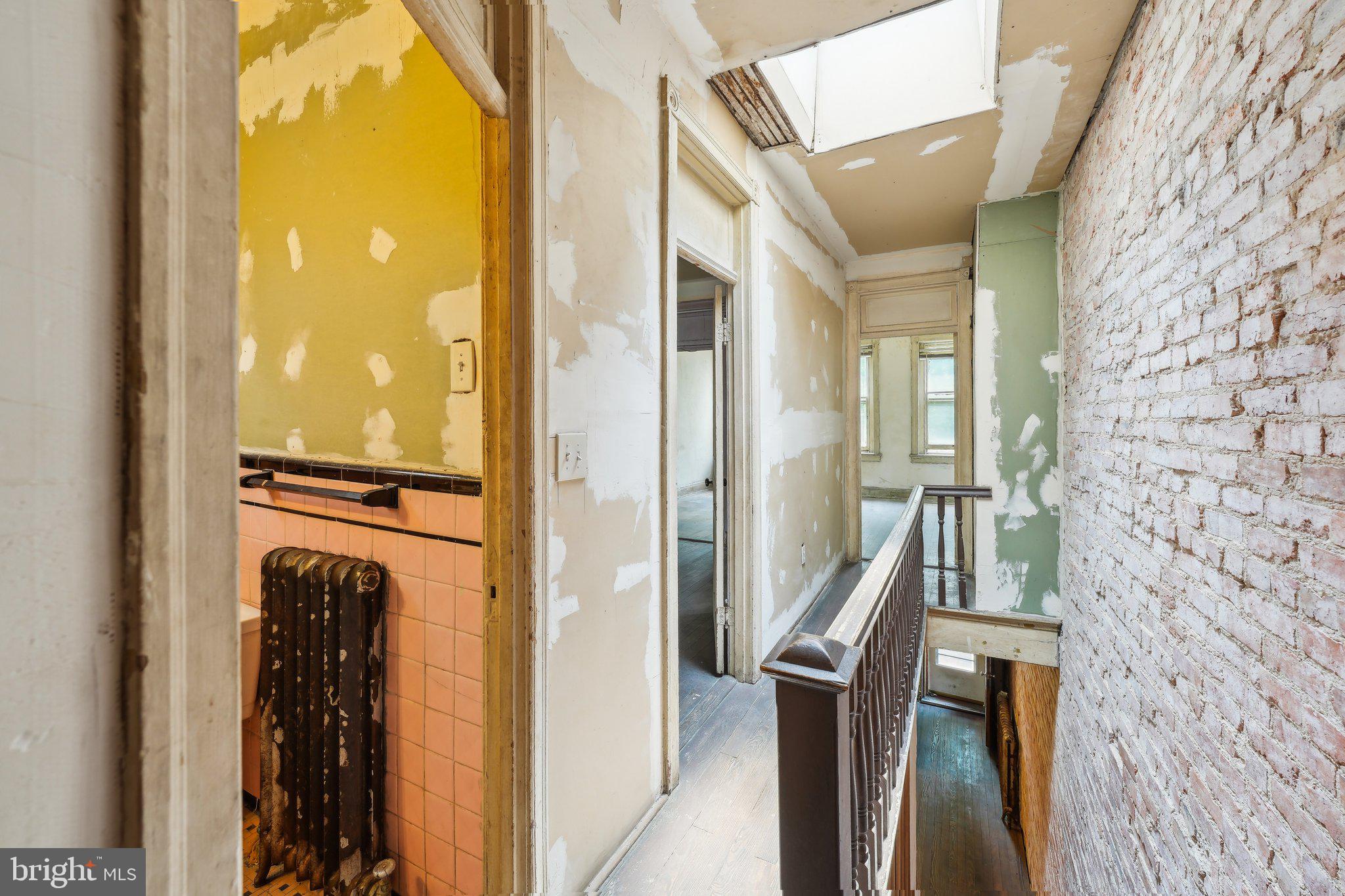 1422 POTOMAC AVENUE SE