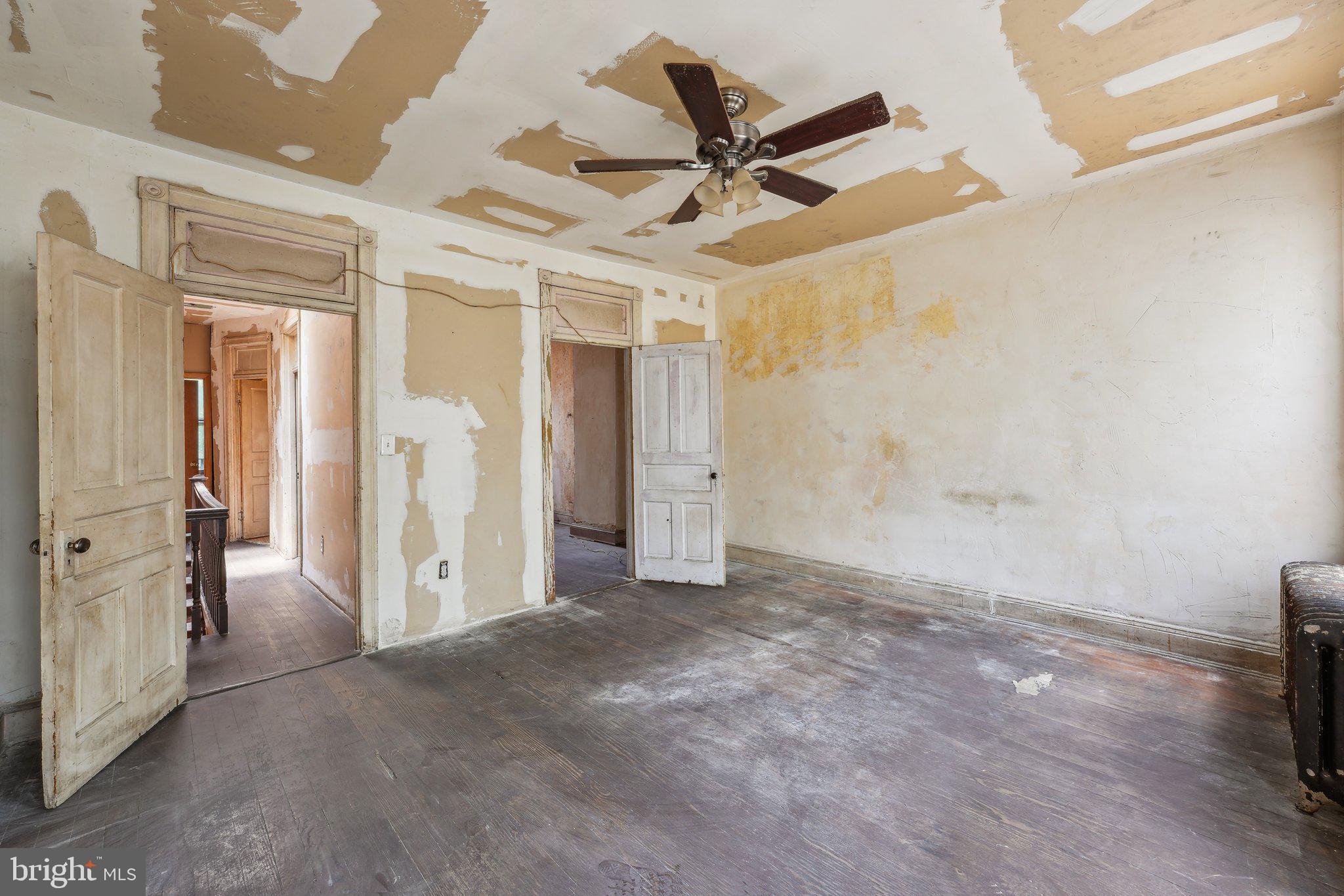 1422 POTOMAC AVENUE SE