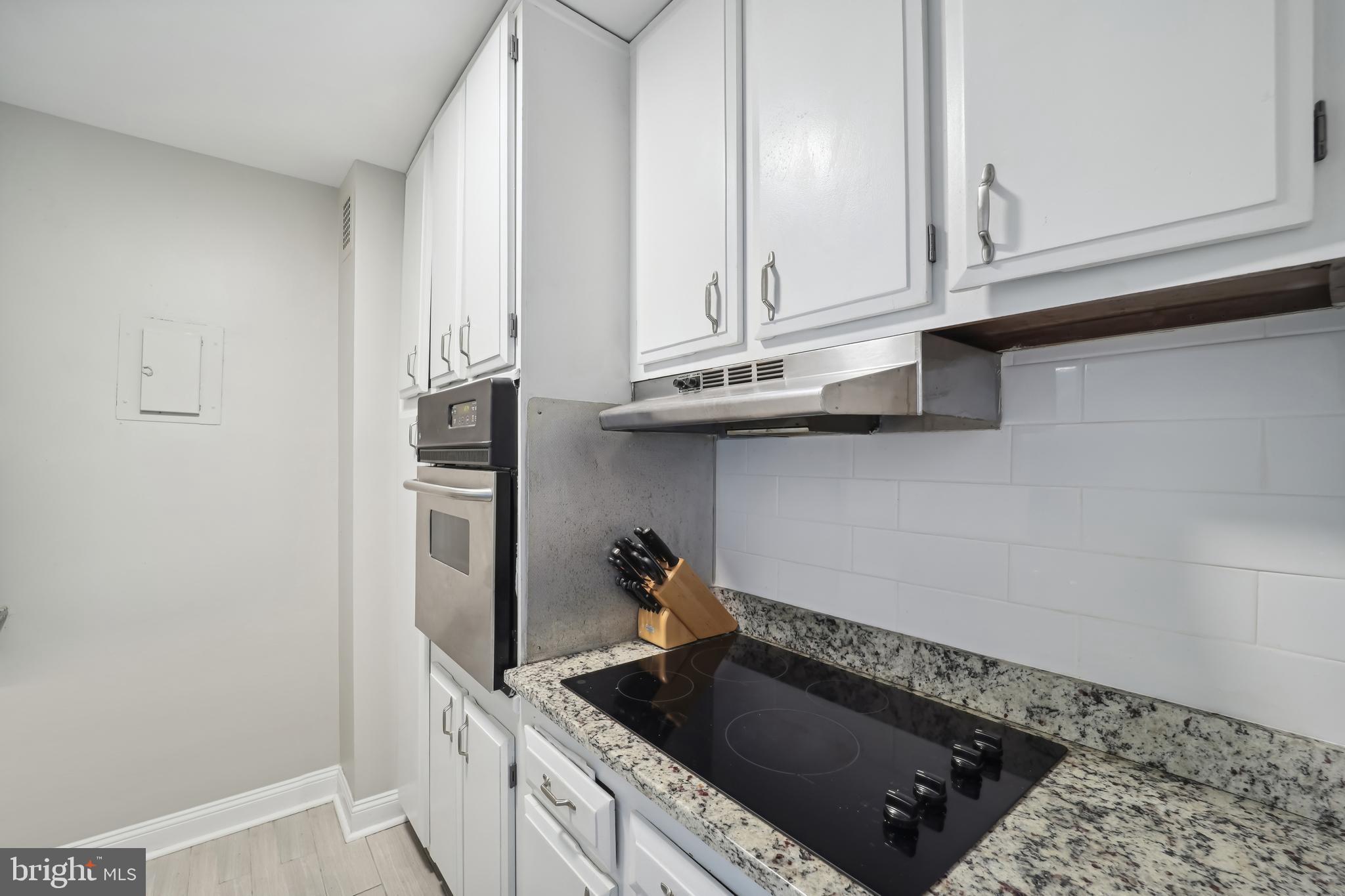 1435 4TH STREET SW B507