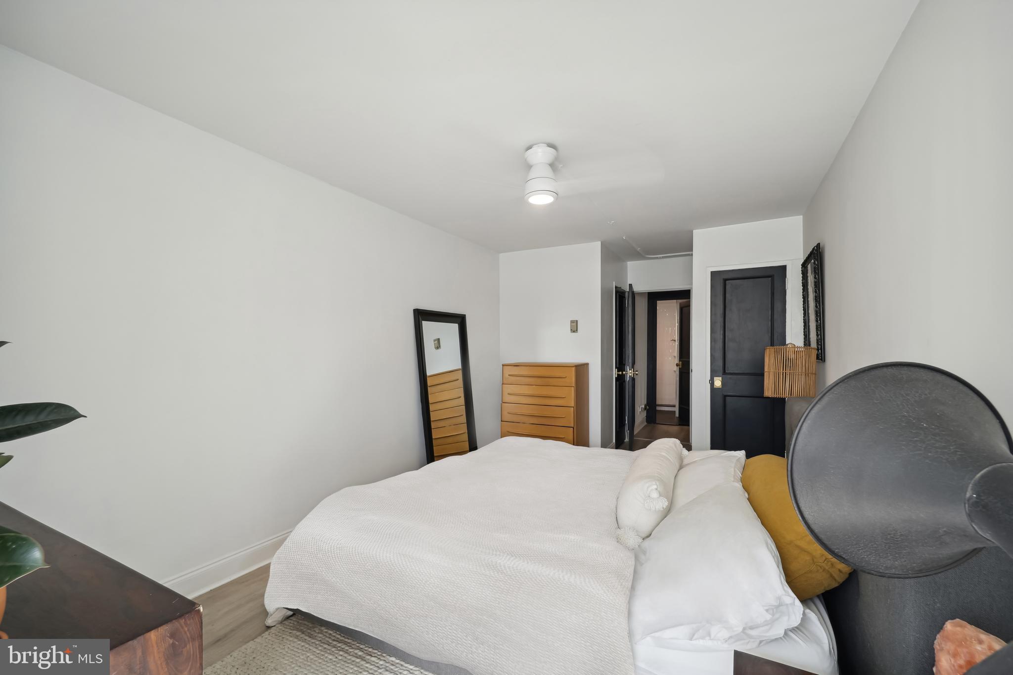 1435 4TH STREET SW B507