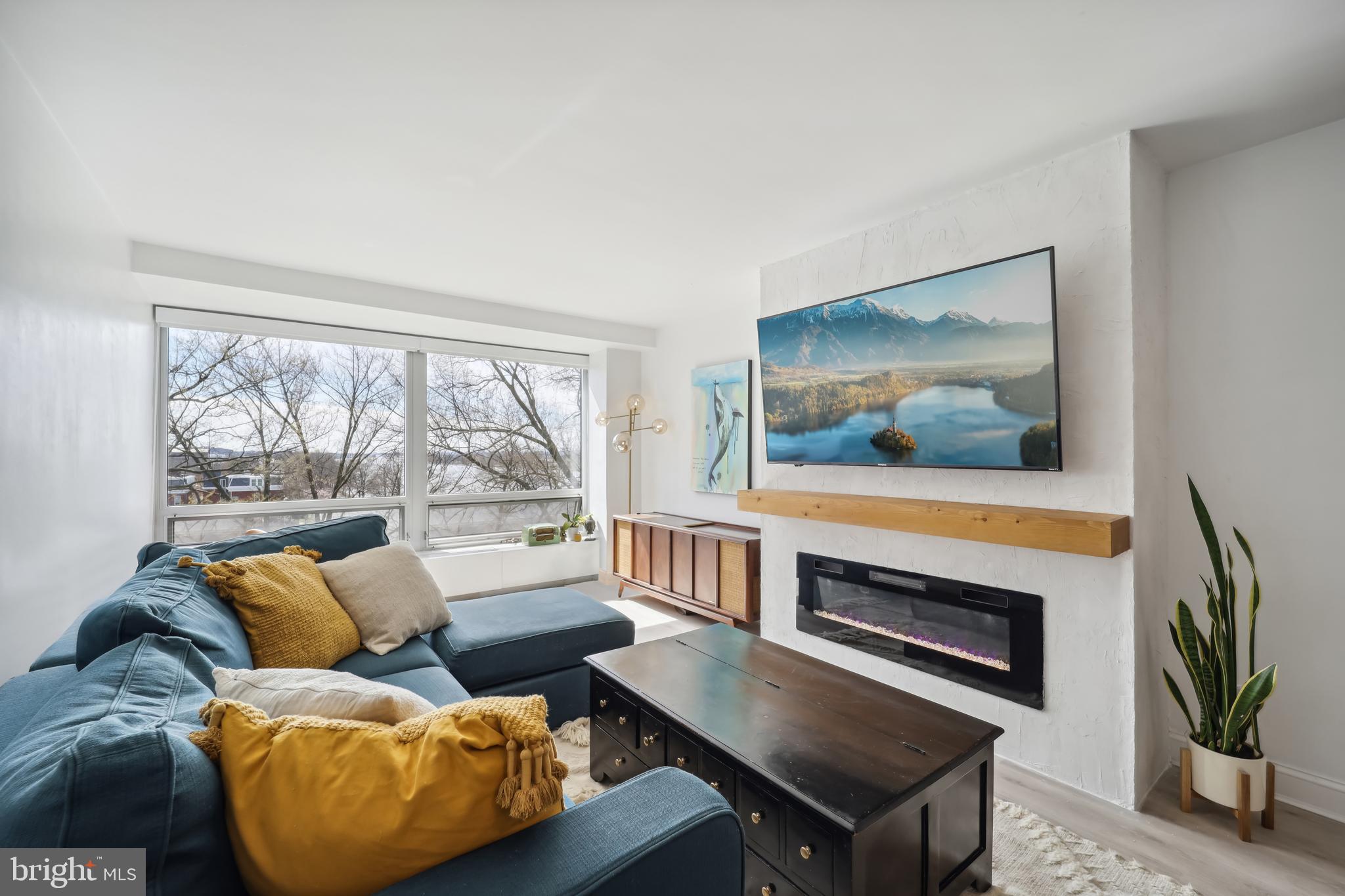 1435 4TH STREET SW B507