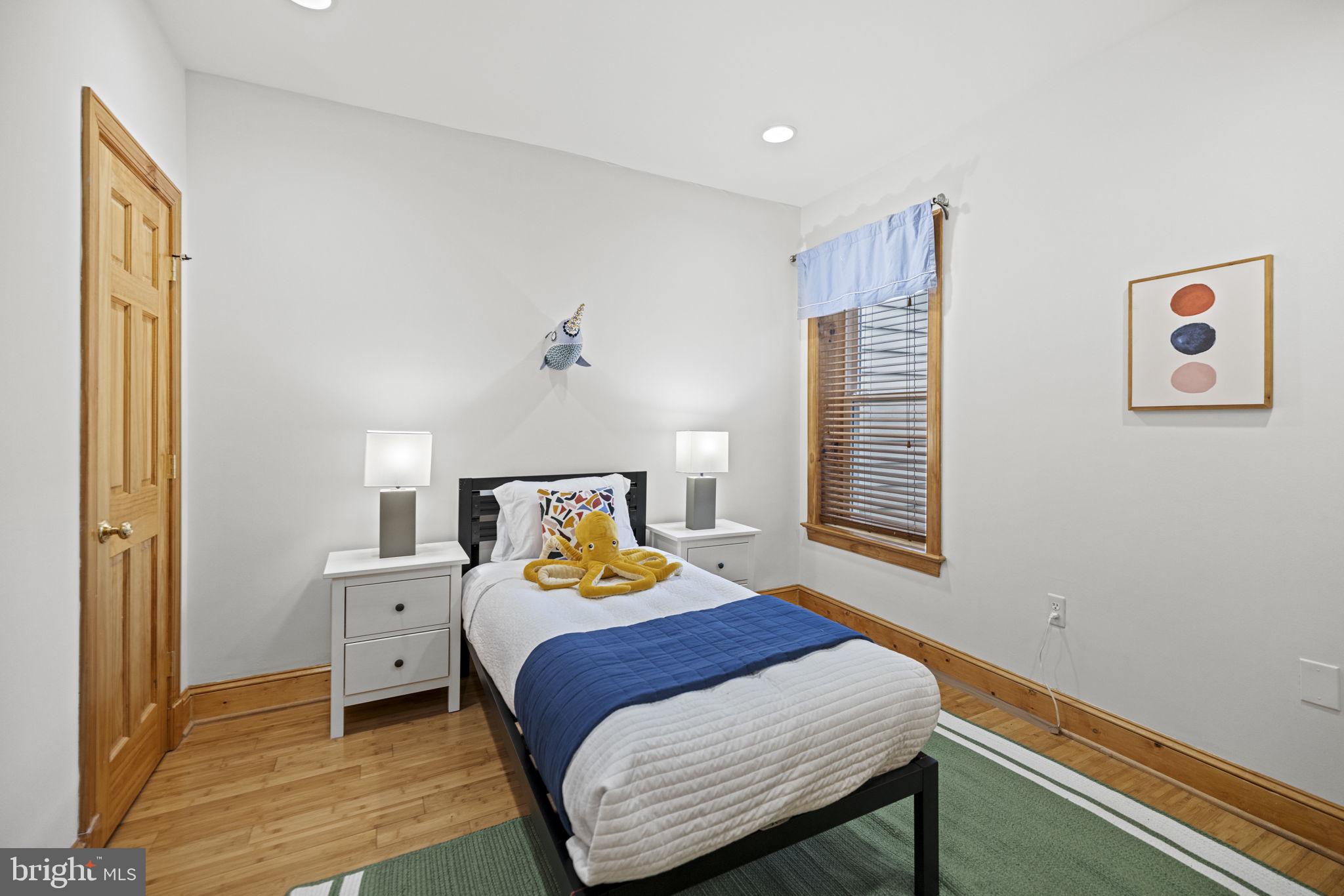 1504 10TH STREET NW