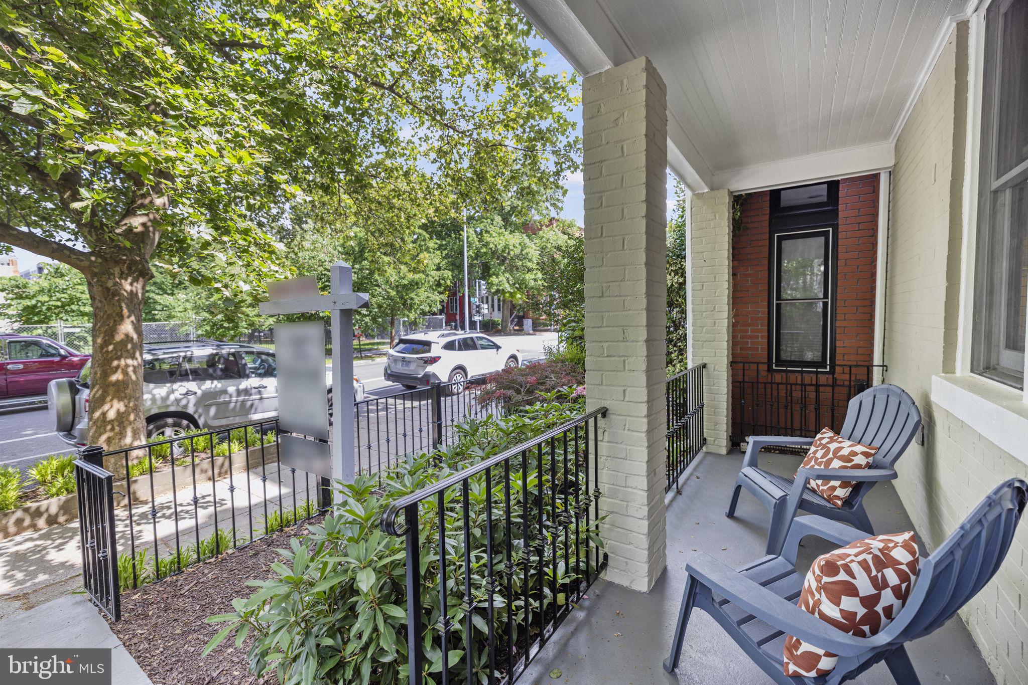 1504 10TH STREET NW