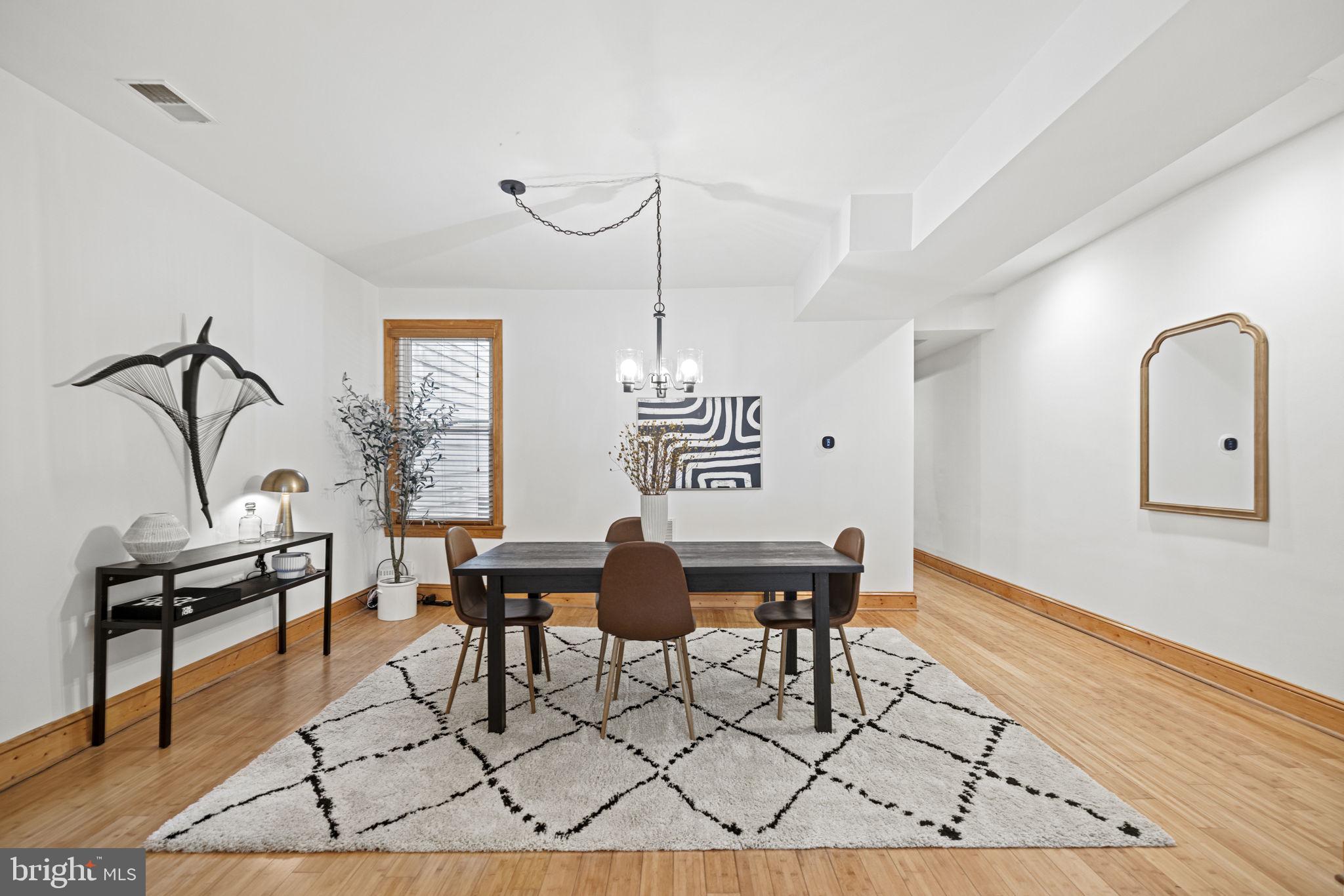1504 10TH STREET NW