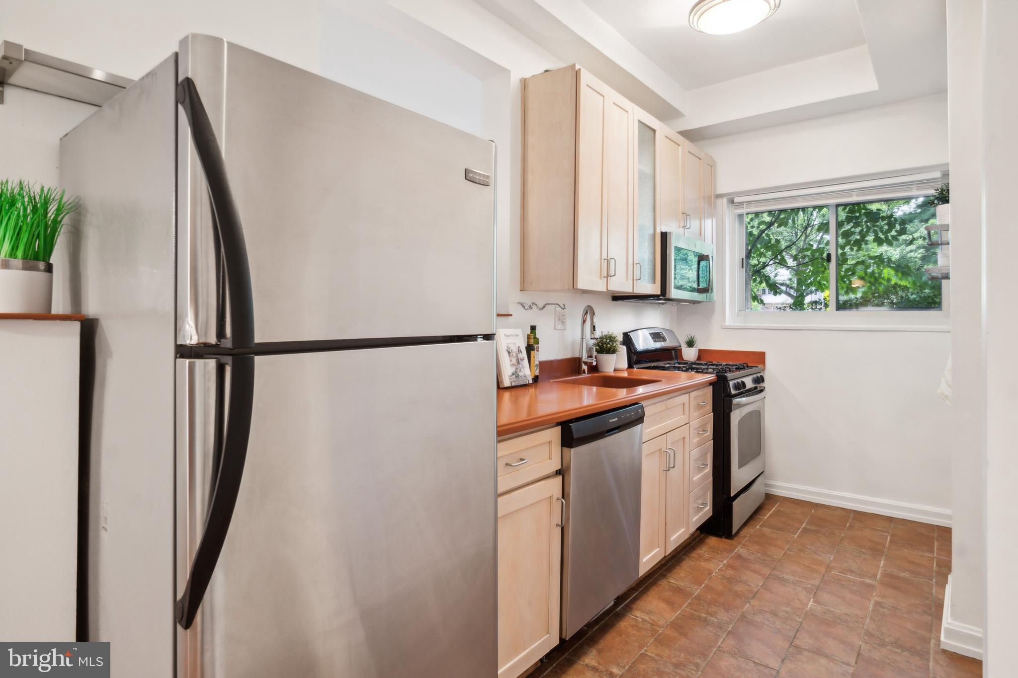 5315 CONNECTICUT AVENUE NW 101