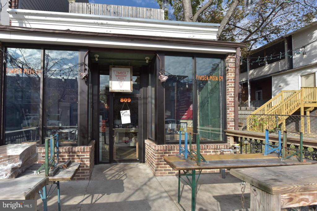 812 DECATUR STREET 1/2 NW
