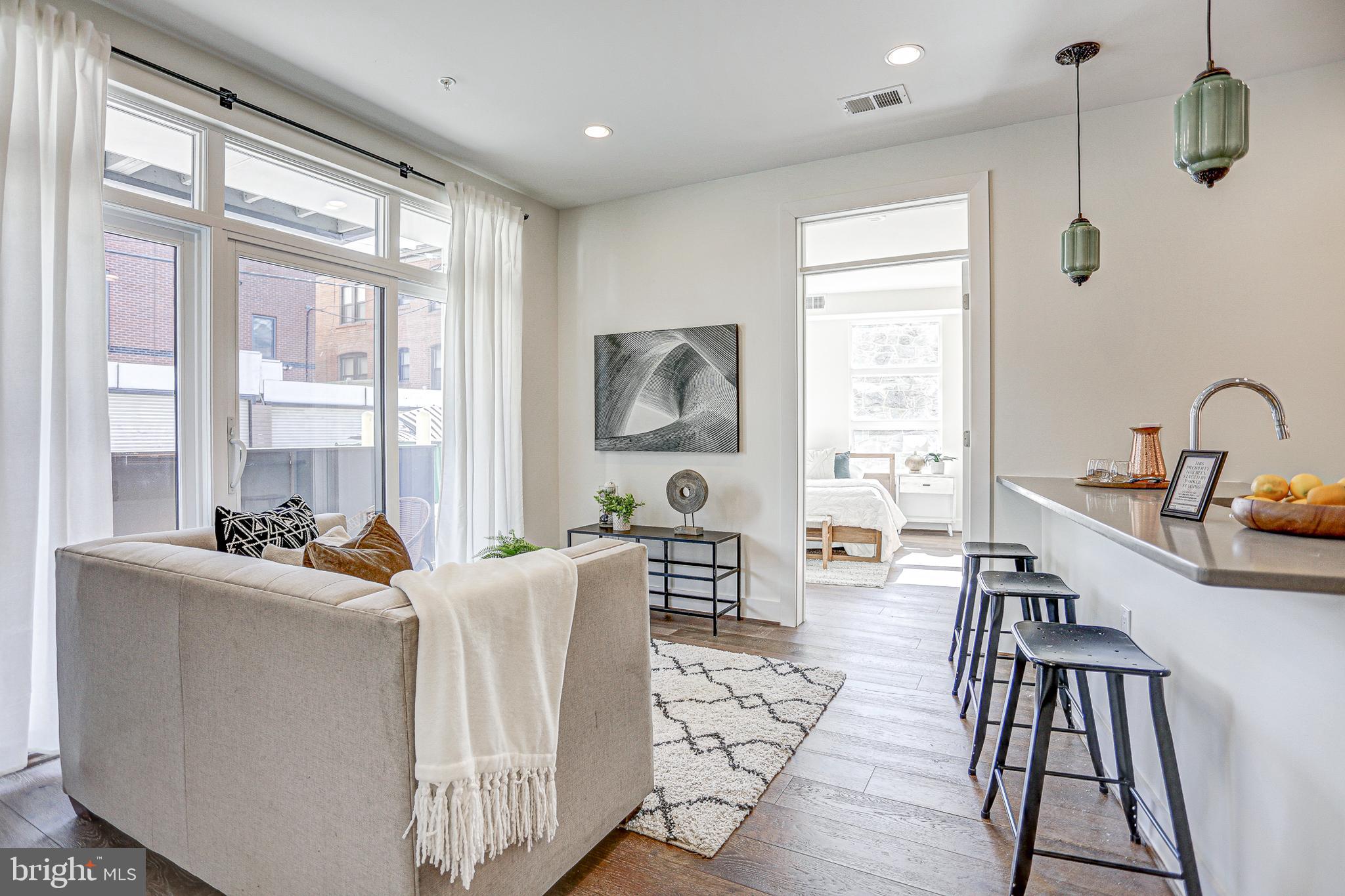 2337 CHAMPLAIN STREET NW 106