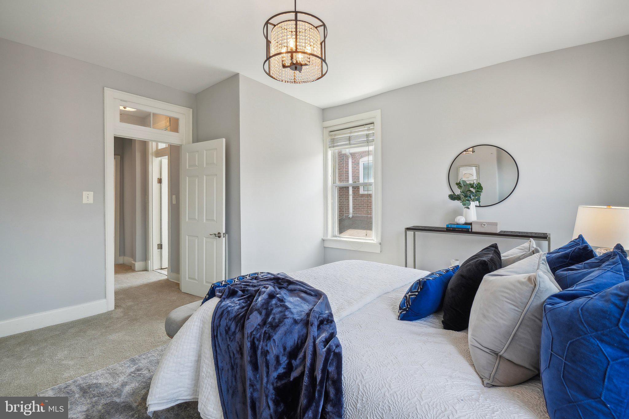 1811 4TH STREET NW