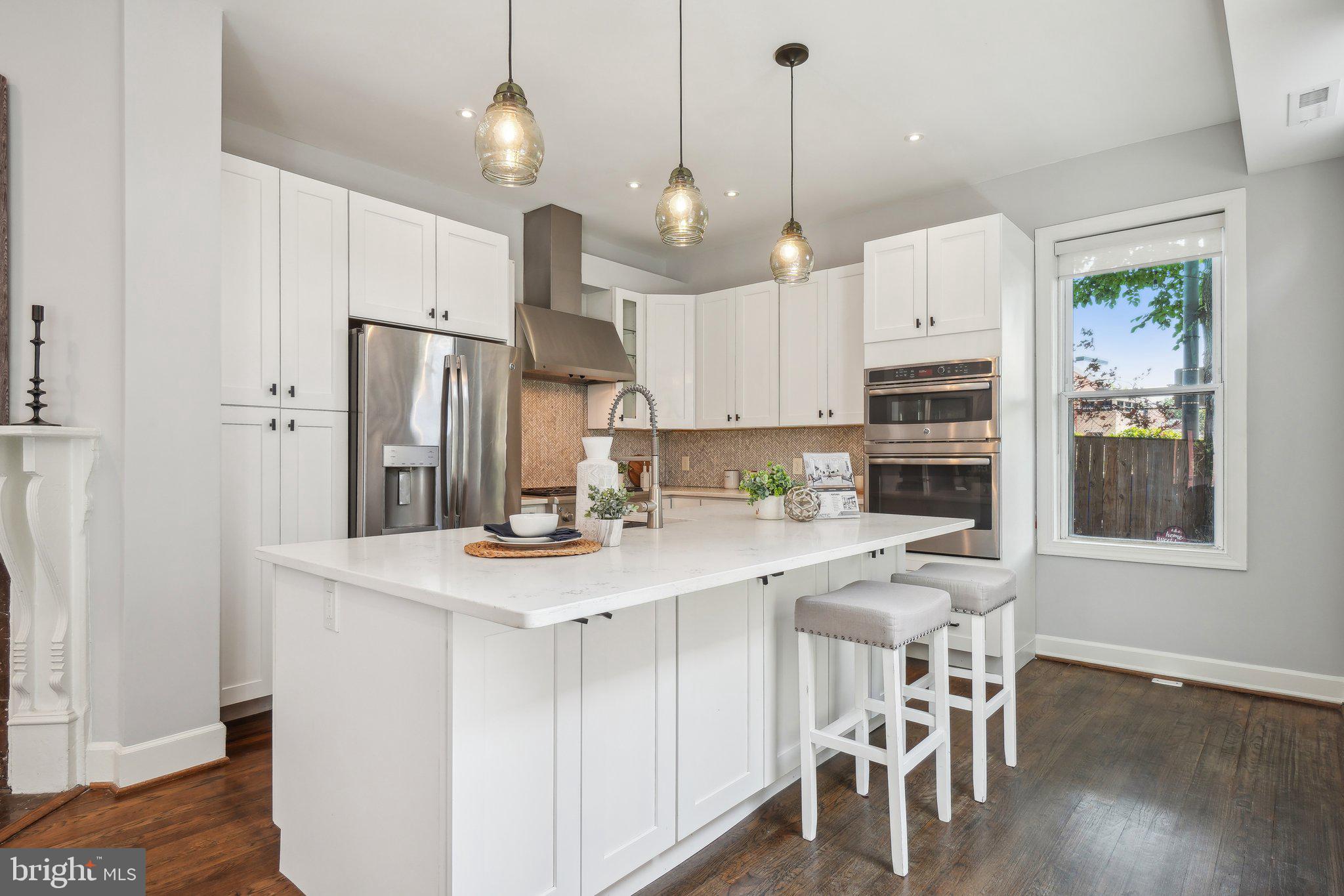 1811 4TH STREET NW