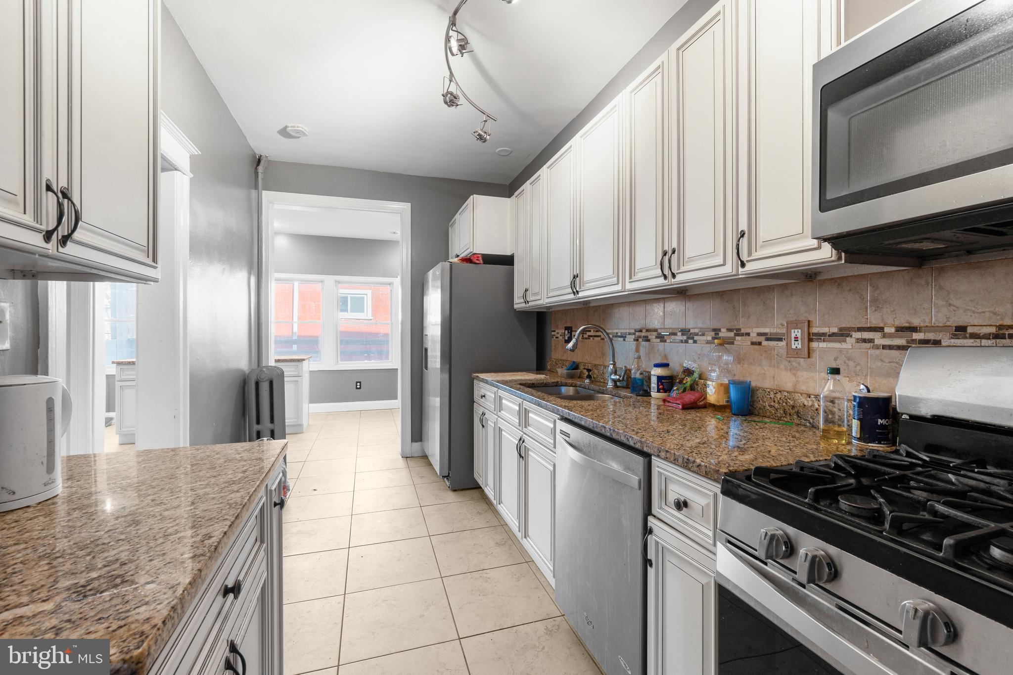 3921 ILLINOIS AVENUE NW