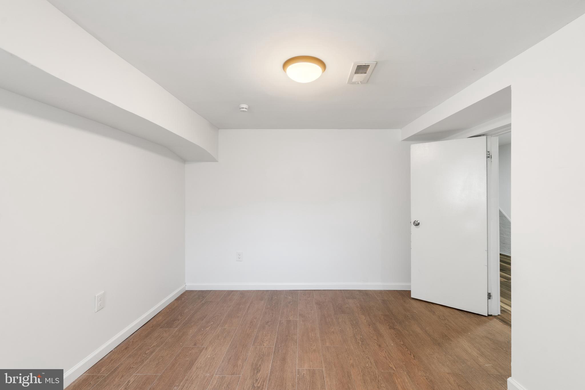 3921 ILLINOIS AVENUE NW