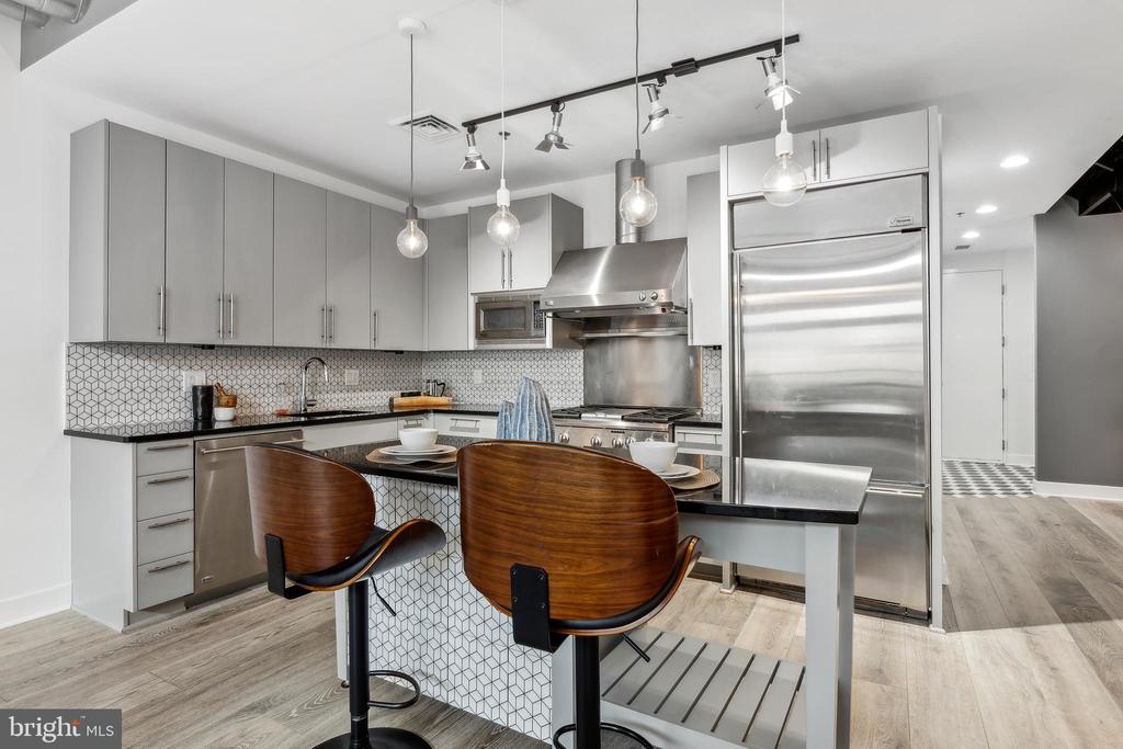 2125 14TH STREET NW 327W