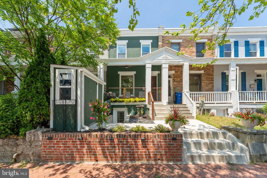 1634 G STREET SE