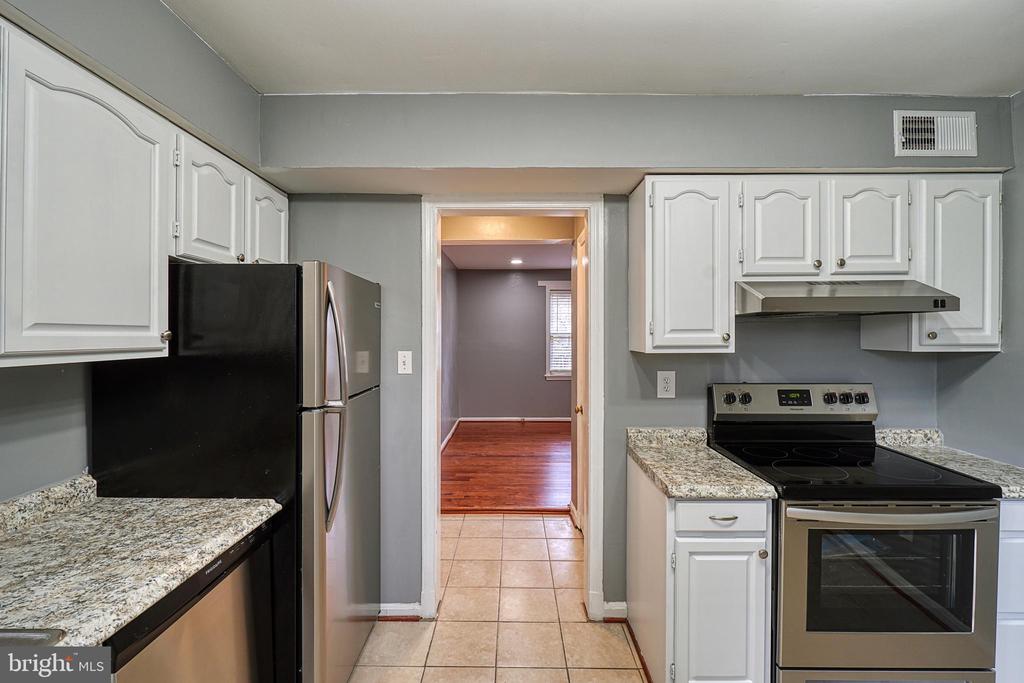 2139 SUITLAND TERRACE SE 101