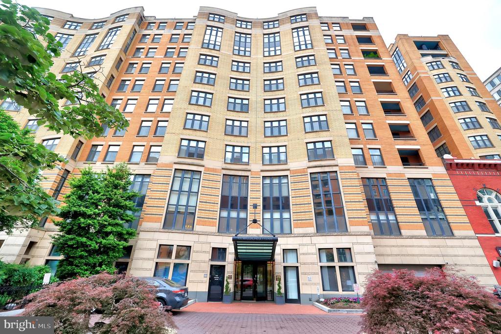 400 MASSACHUSETTS AVENUE NW 1101
