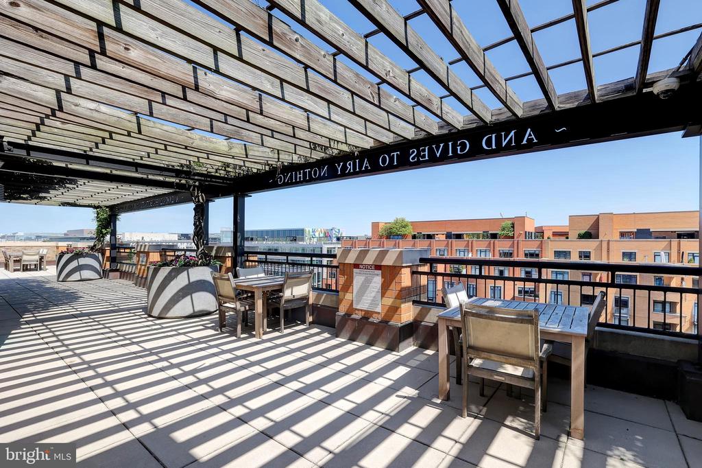 400 MASSACHUSETTS AVENUE NW 1101