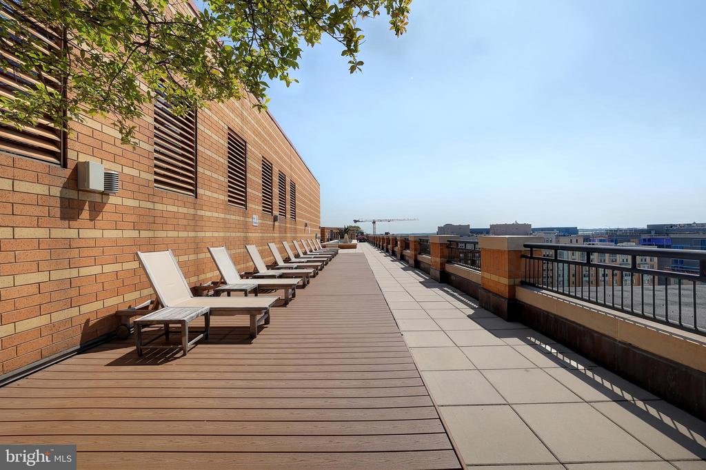 400 MASSACHUSETTS AVENUE NW 1101