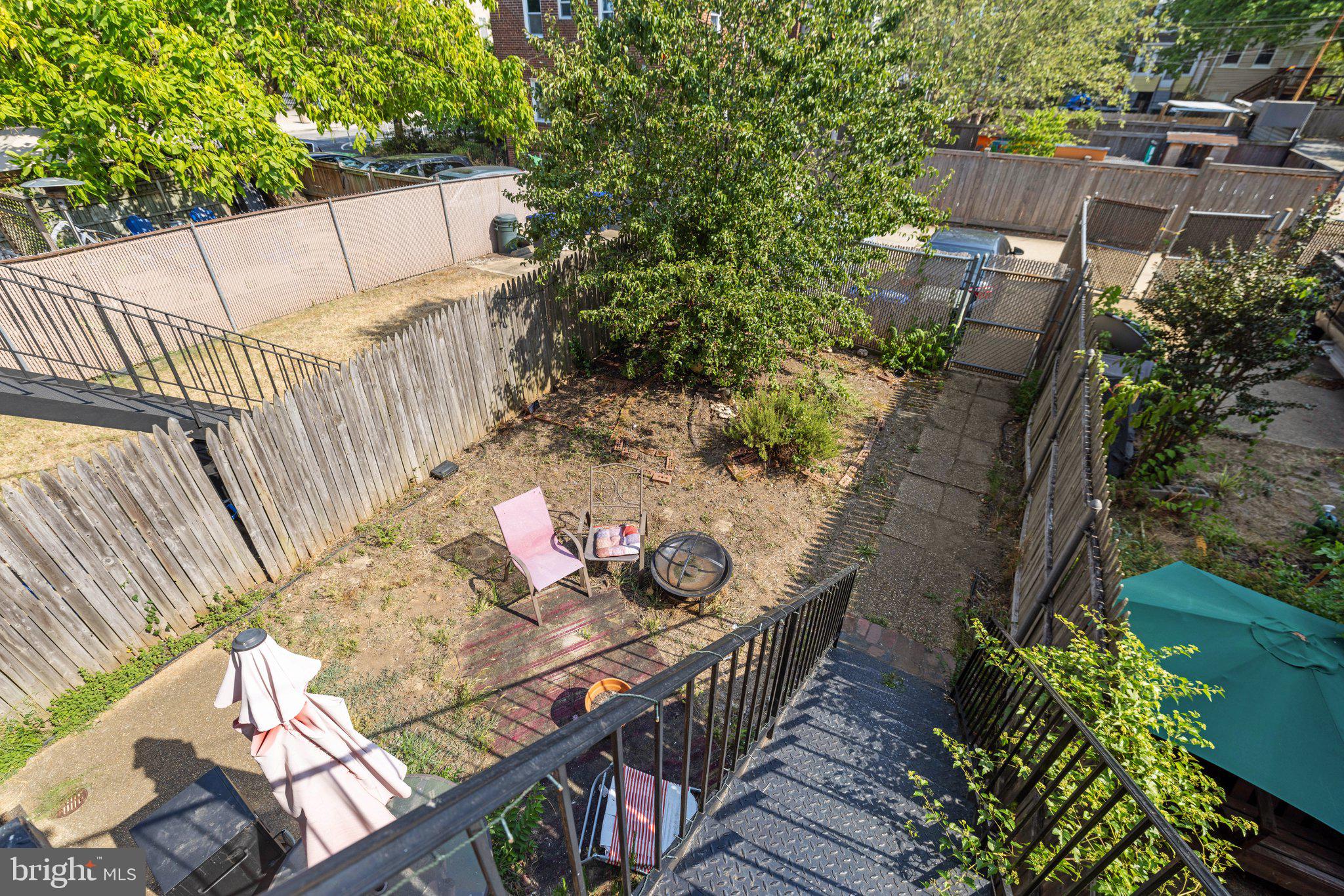 1829 E CAPITOL STREET SE