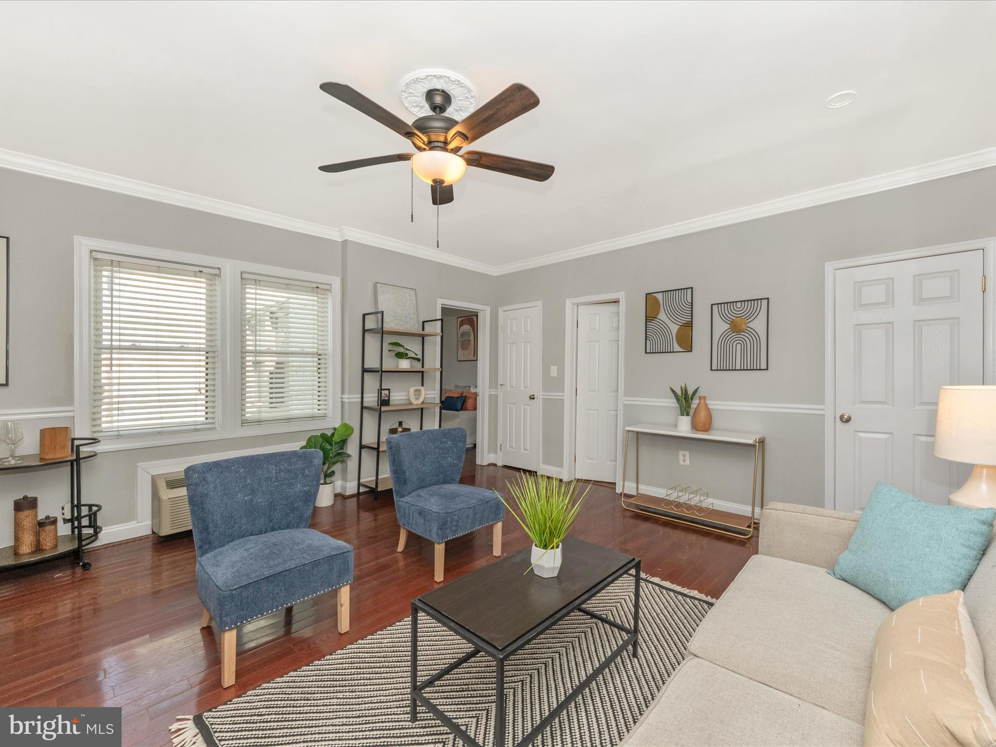 315 EVARTS STREET NE 209