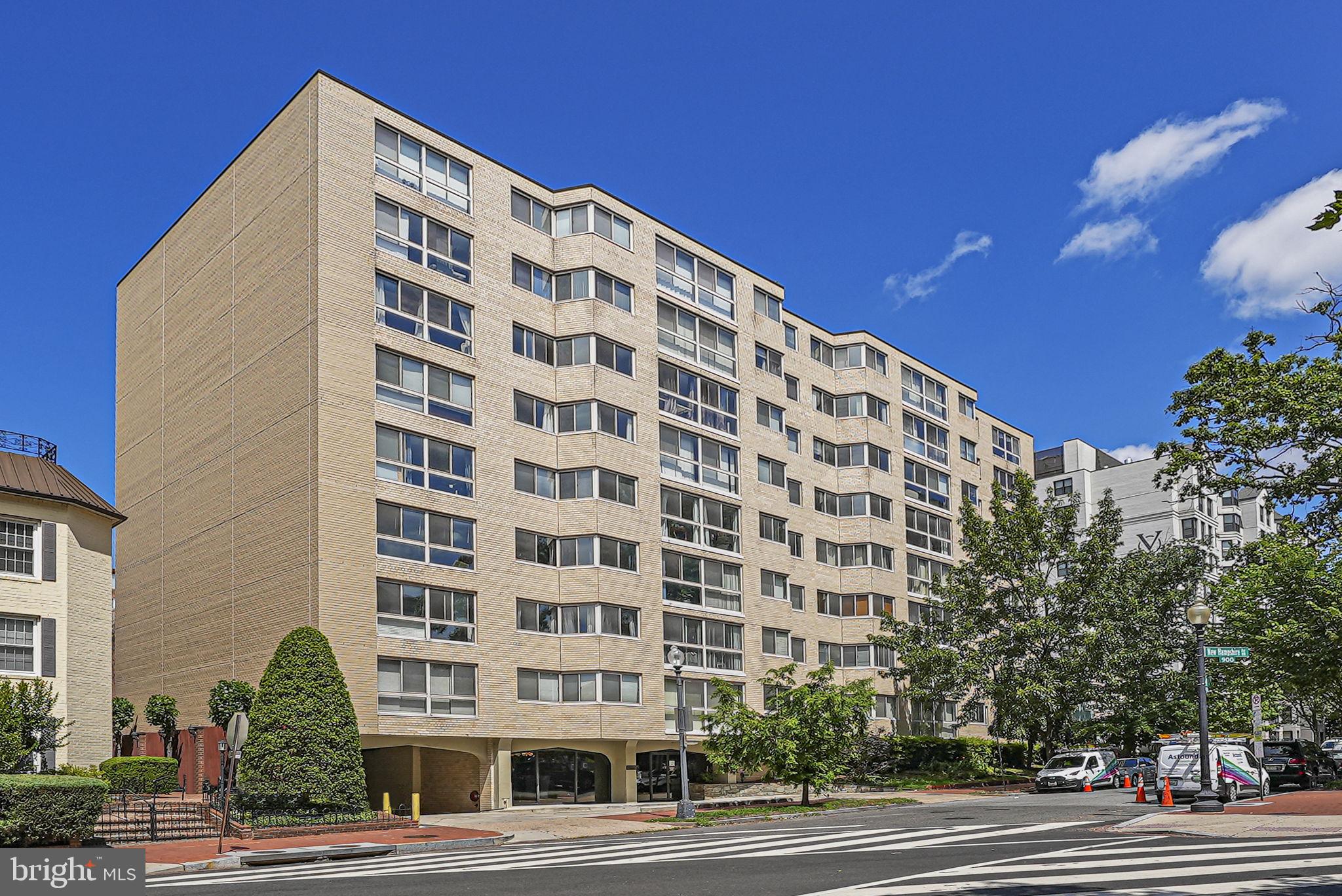 922 24TH STREET NW 215