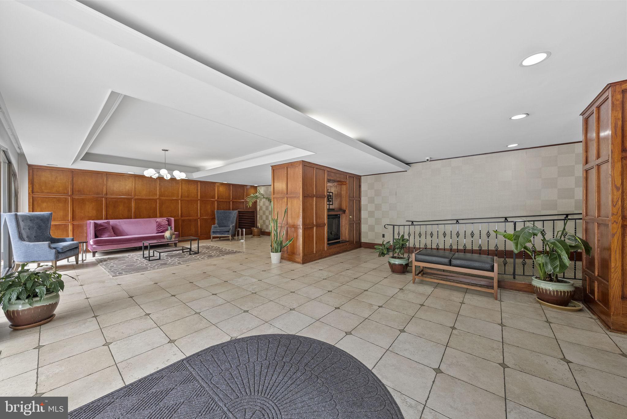 922 24TH STREET NW 215