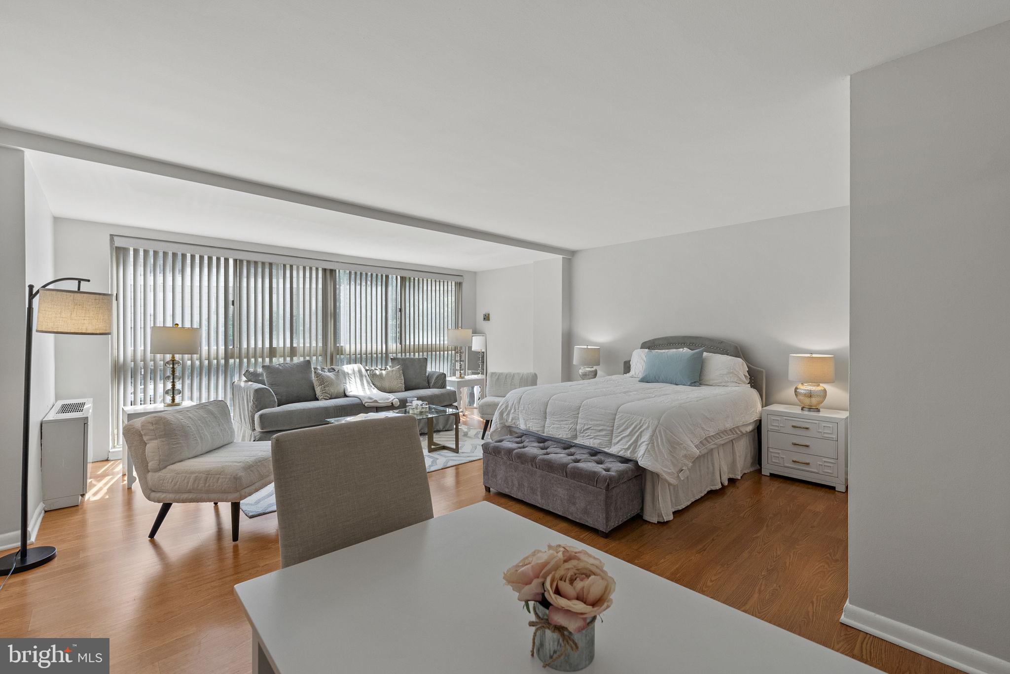 922 24TH STREET NW 215