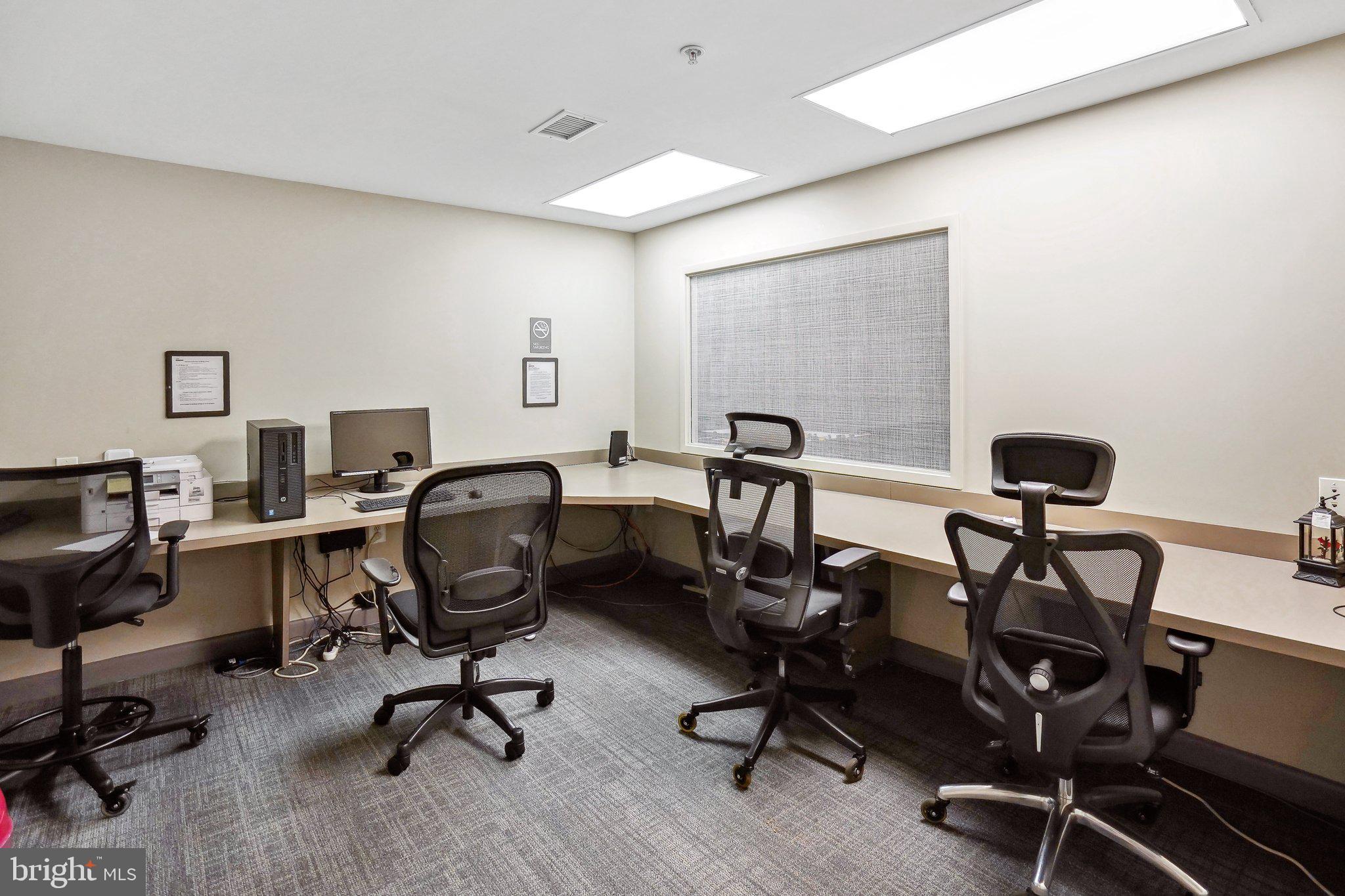 400 MASSACHUSETTS AVENUE NW 810