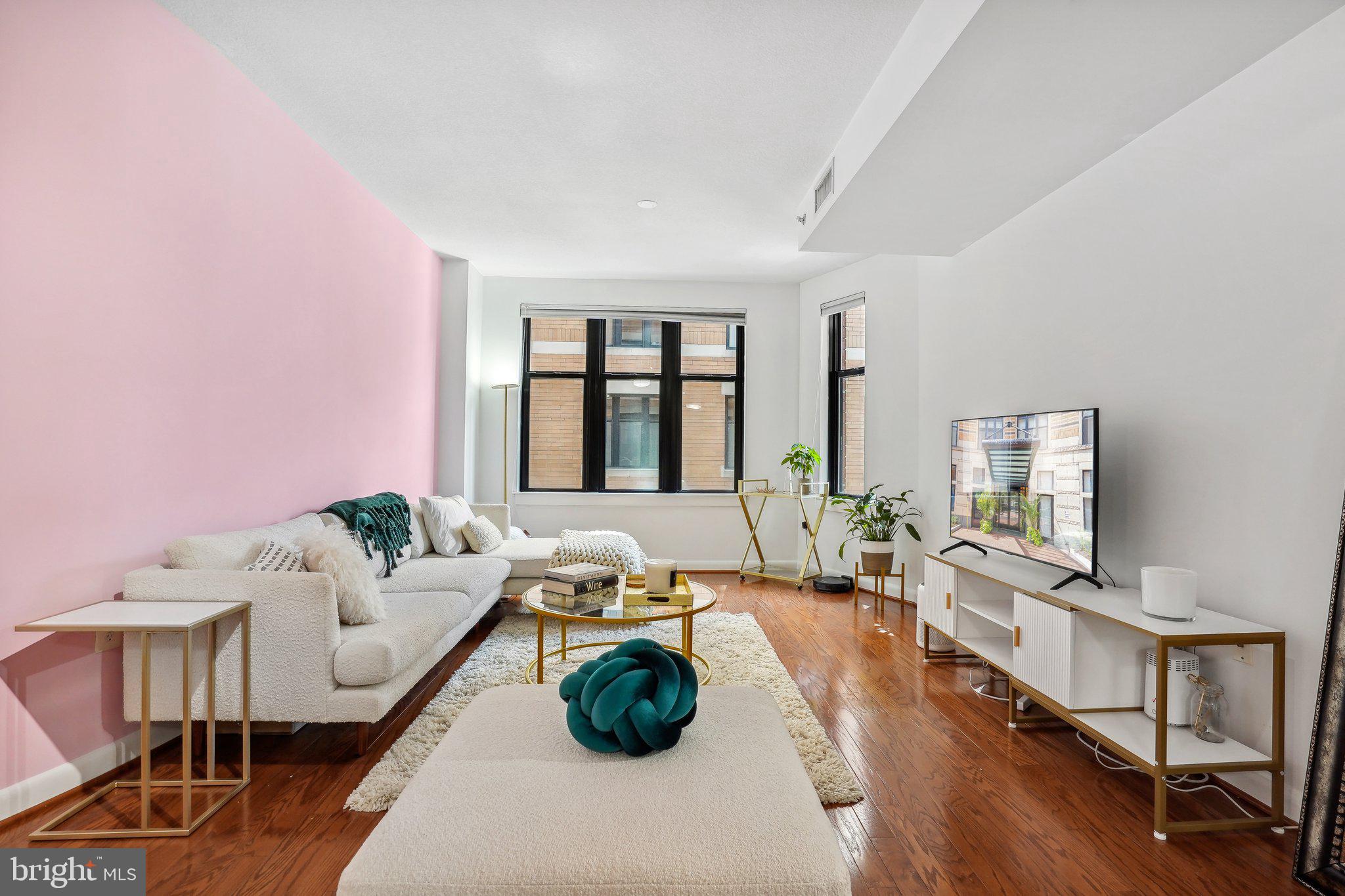 400 MASSACHUSETTS AVENUE NW 810