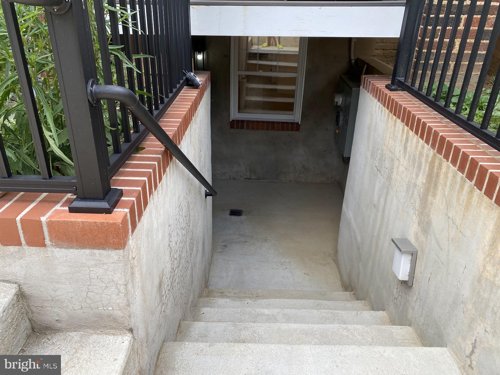 2606 4TH STREET NE B