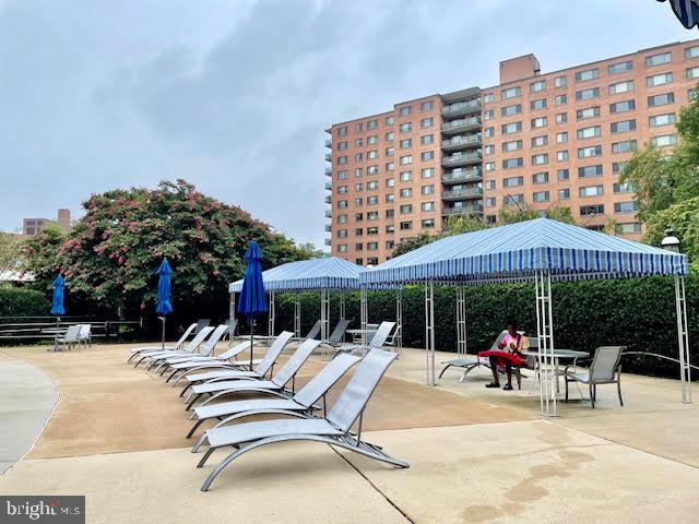 4201 CATHEDRAL AVENUE NW 903W