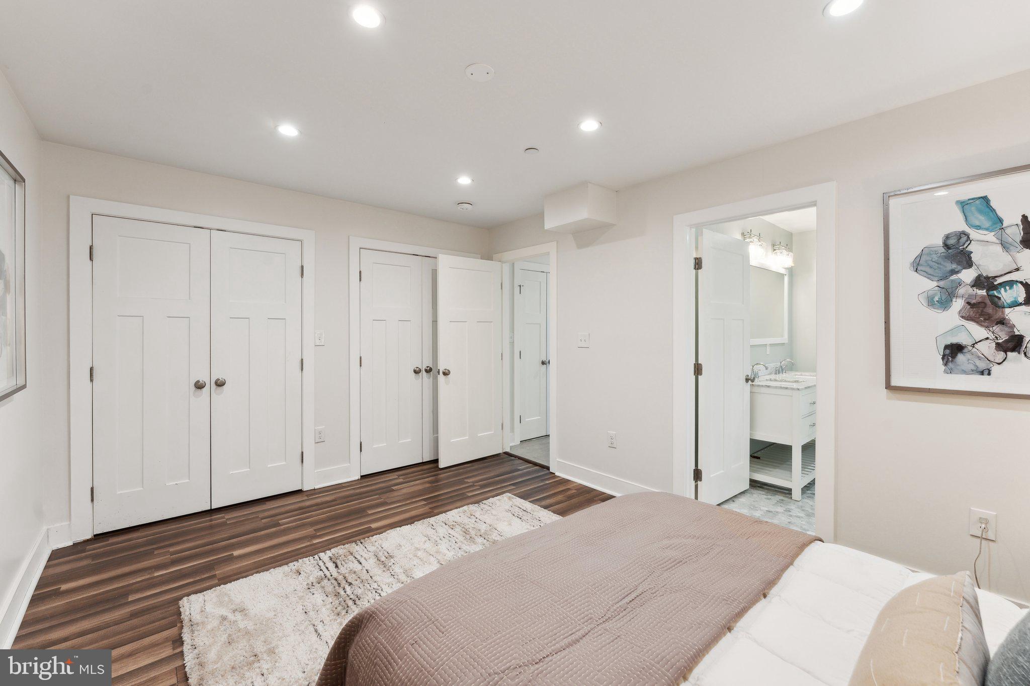 202 RANDOLPH PLACE NE 1