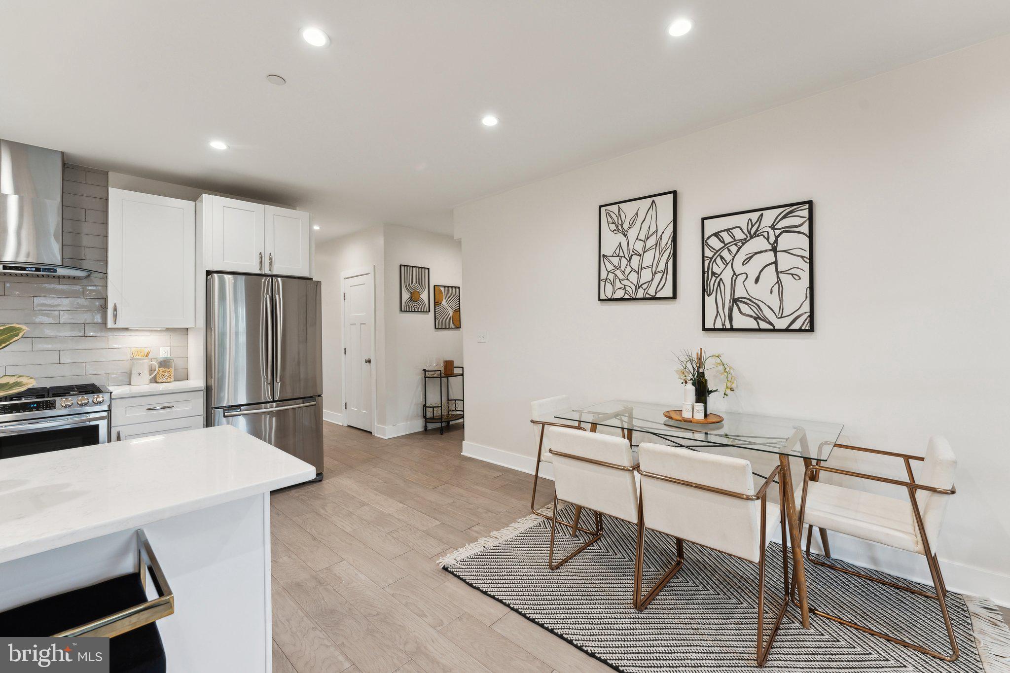 202 RANDOLPH PLACE NE 1