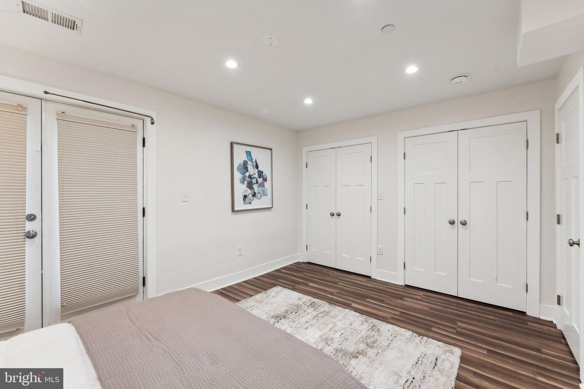 202 RANDOLPH PLACE NE 1