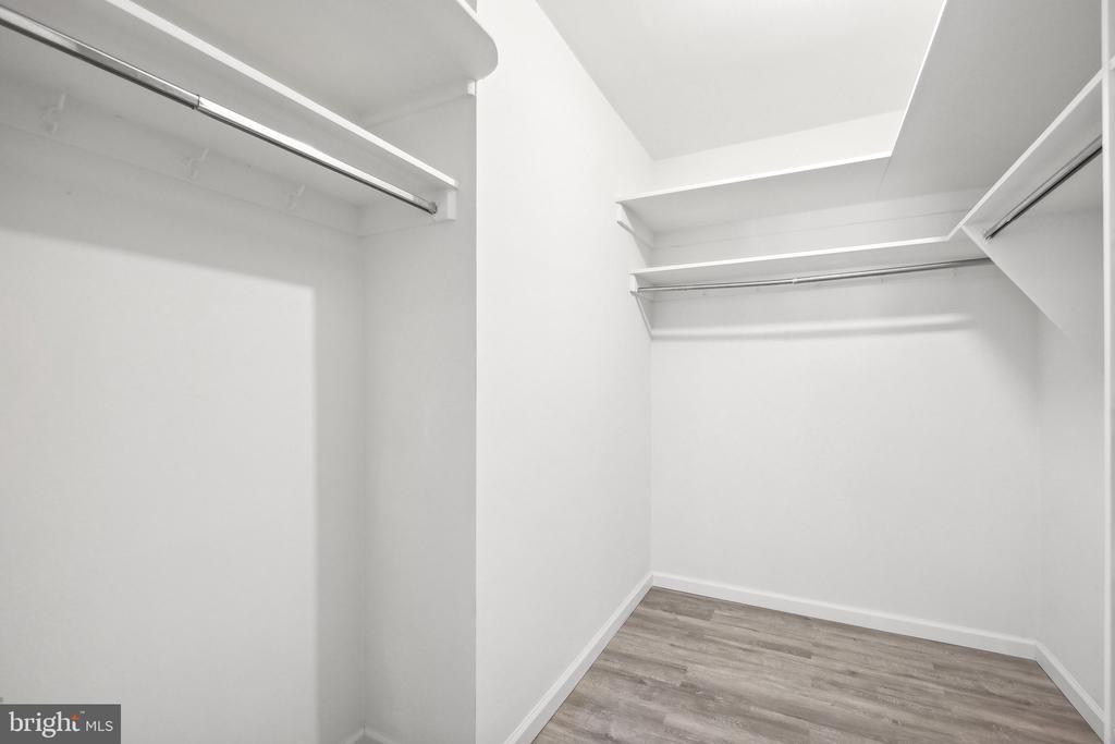 4101 CATHEDRAL AVENUE NW 306