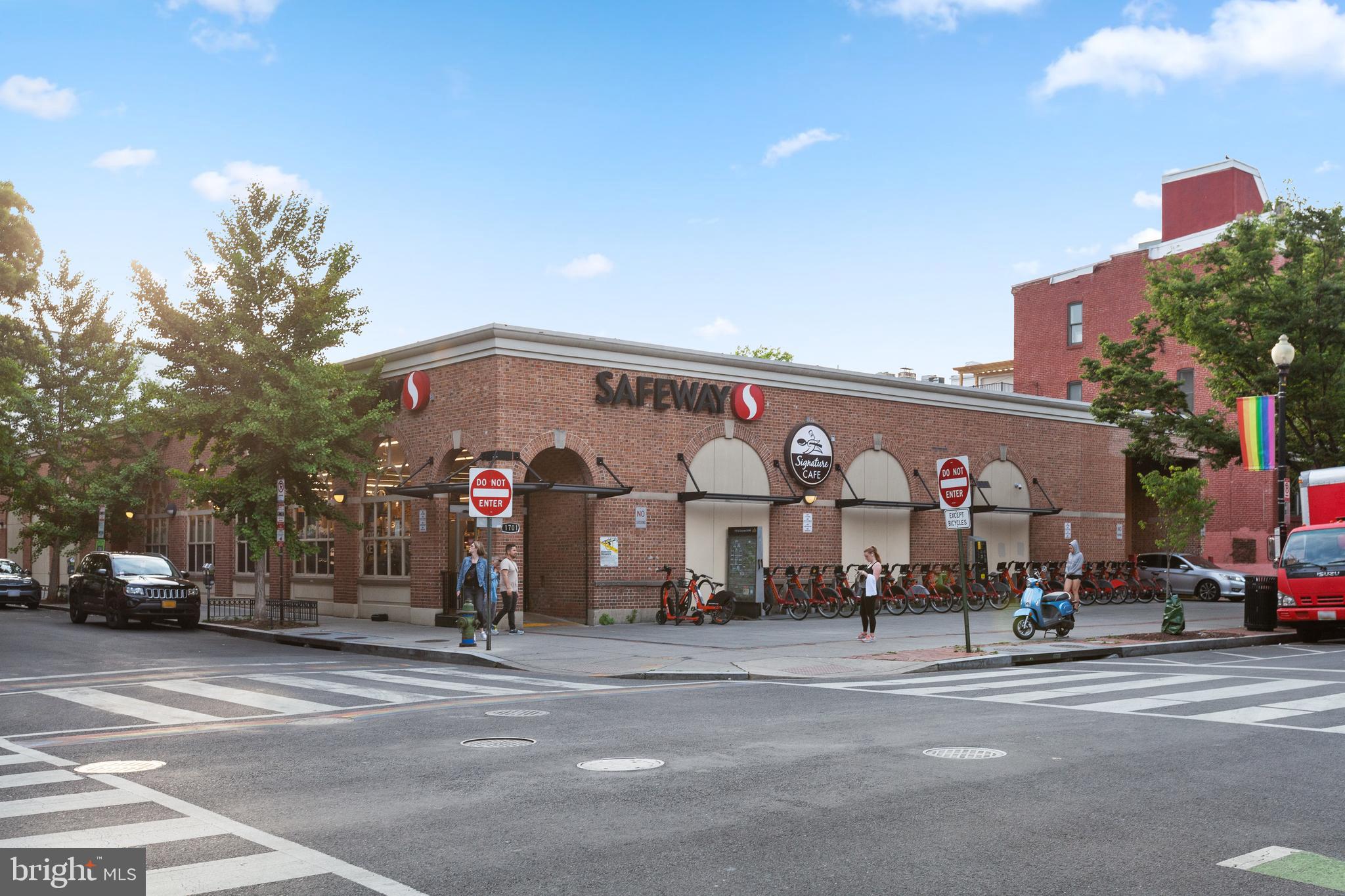 1514 17TH STREET NW B2