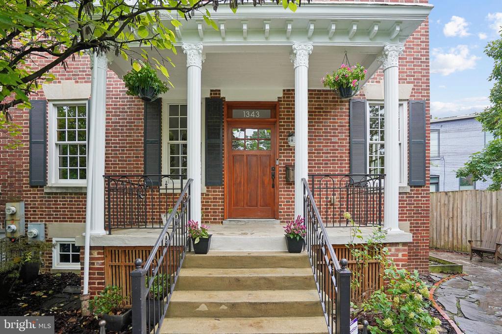 1343 G STREET SE