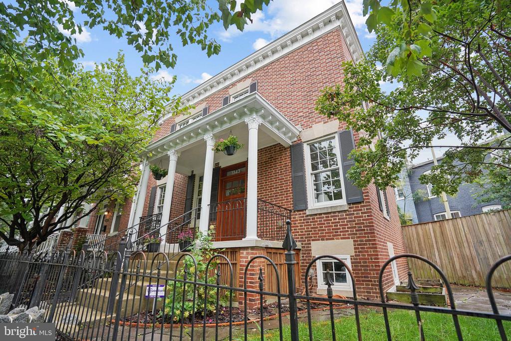 1343 G STREET SE